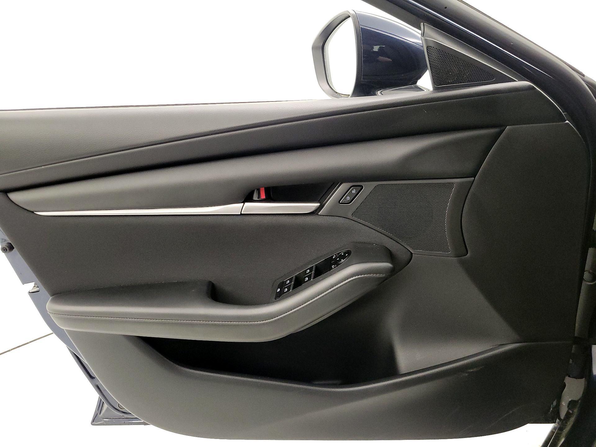 Thumbnail: 2025 Mazda Mazda3 - 12