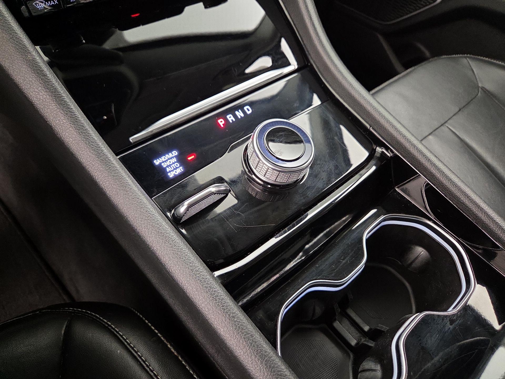 Thumbnail: 2022 Jeep Grand Cherokee - 17