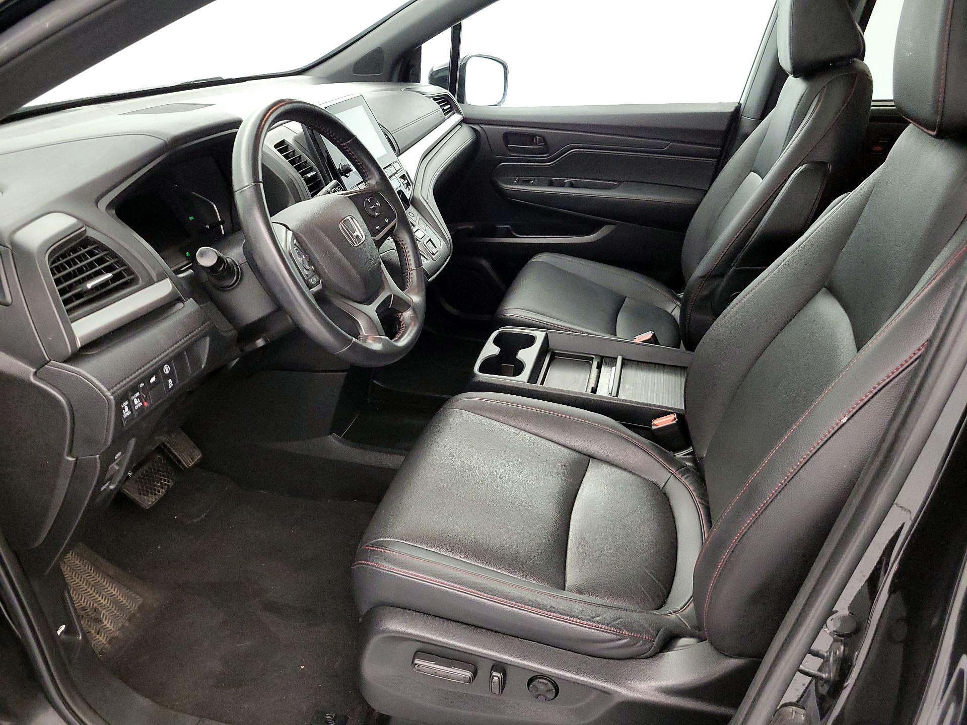 Thumbnail: 2023 Honda Odyssey - 11
