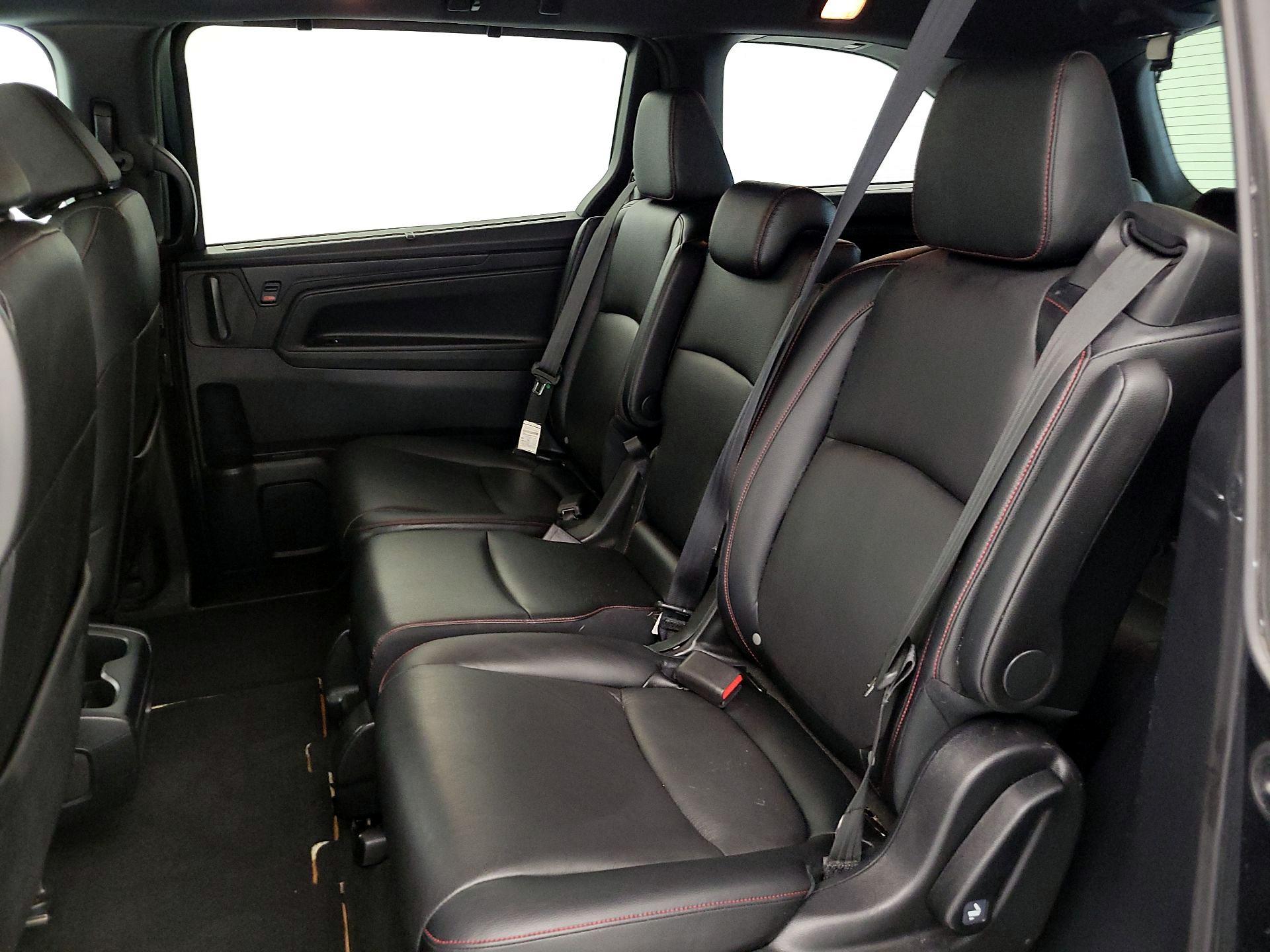 Thumbnail: 2023 Honda Odyssey - 20