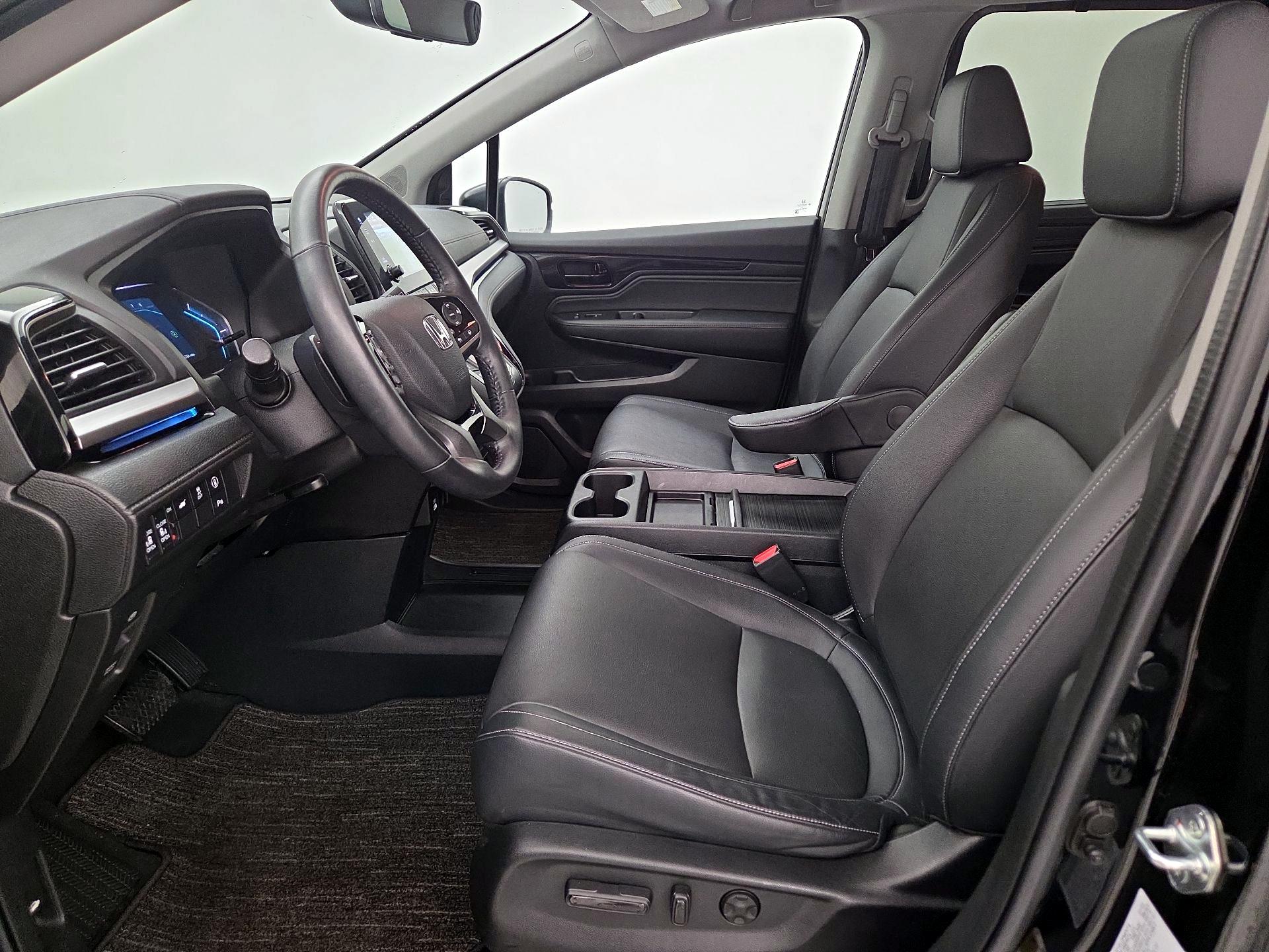 Thumbnail: 2023 Honda Odyssey - 11