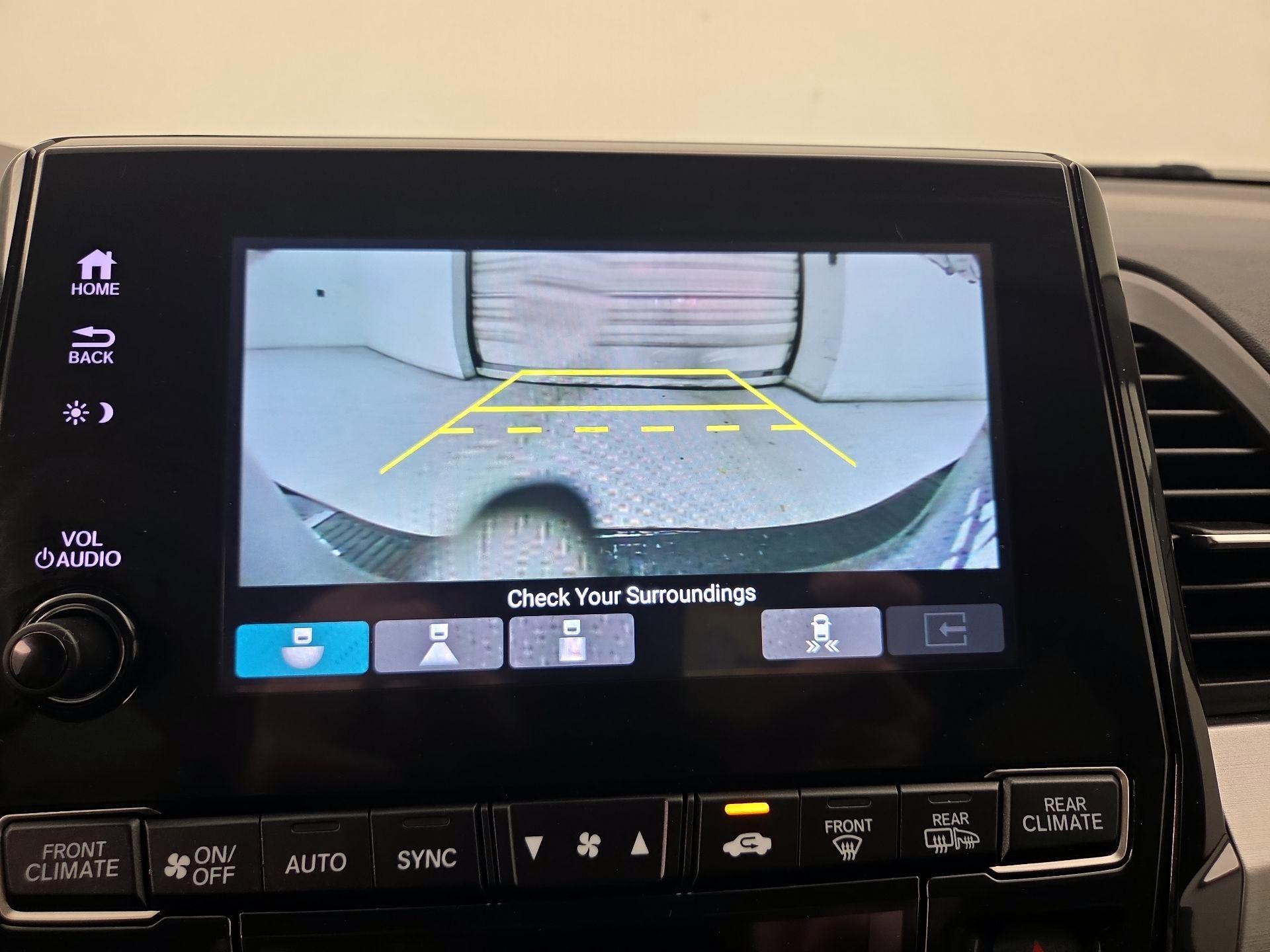 Thumbnail: 2023 Honda Odyssey - 15