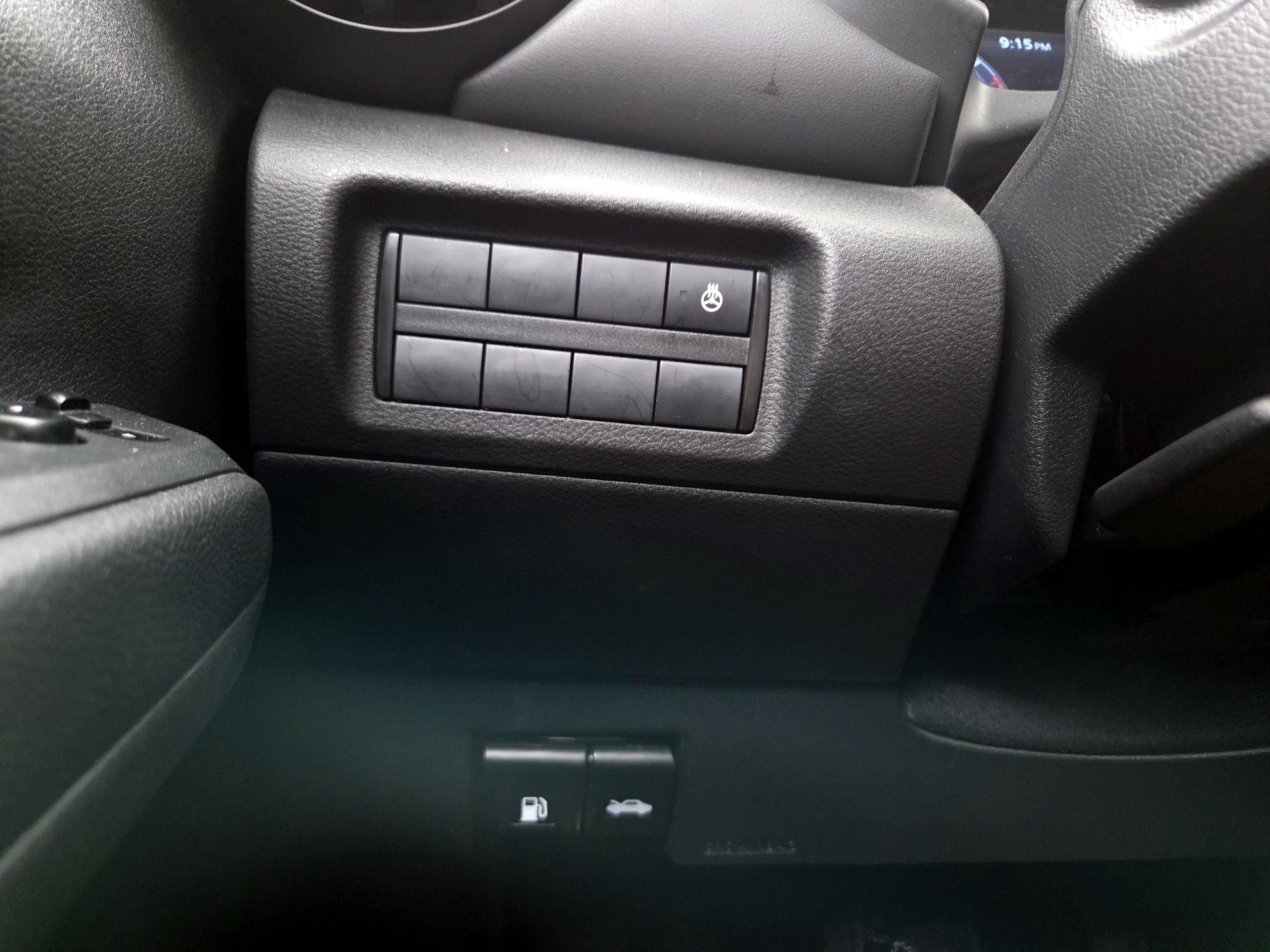 Thumbnail: 2023 Nissan Kicks - 11