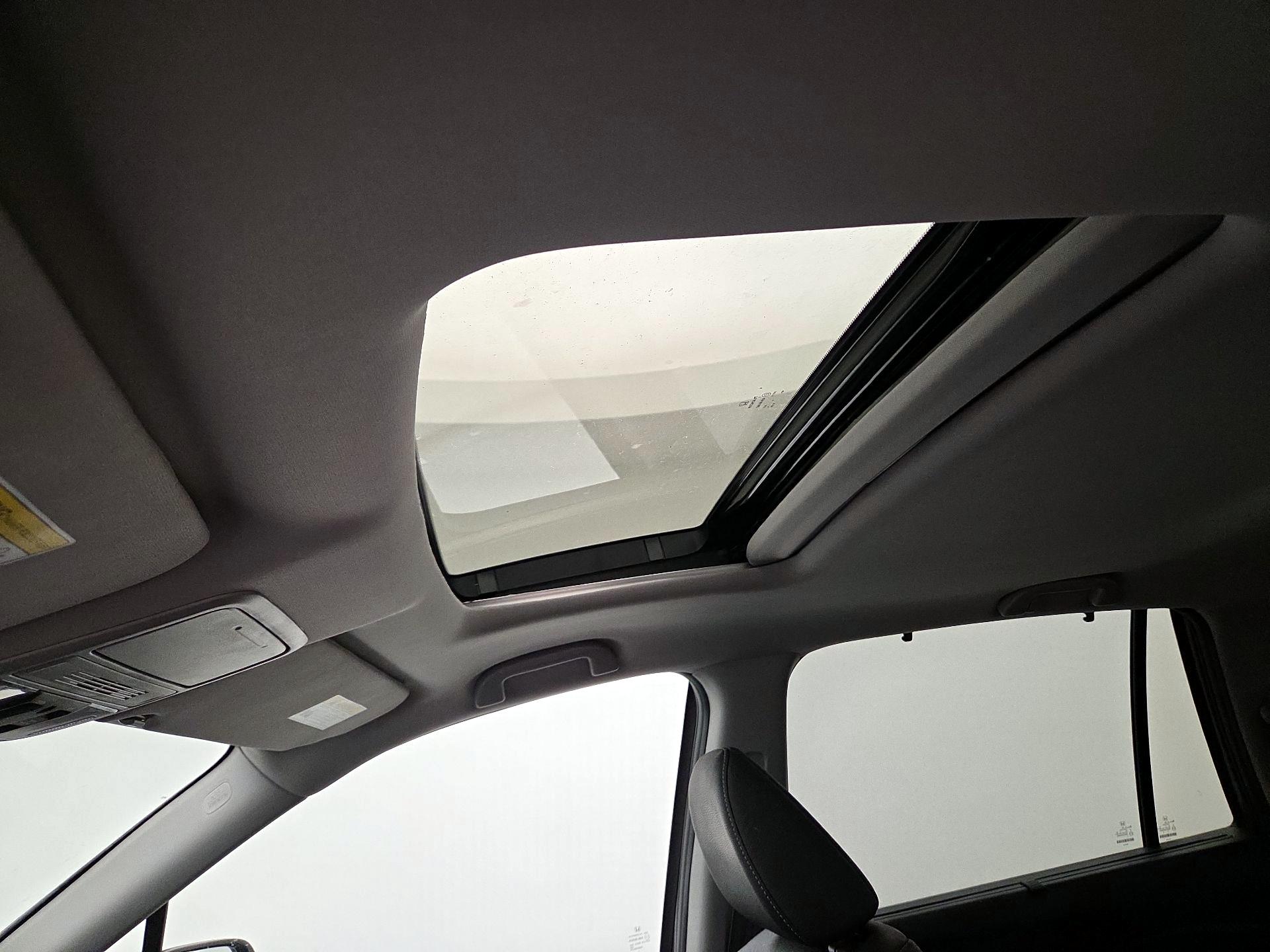 Thumbnail: 2022 Honda Pilot - 19