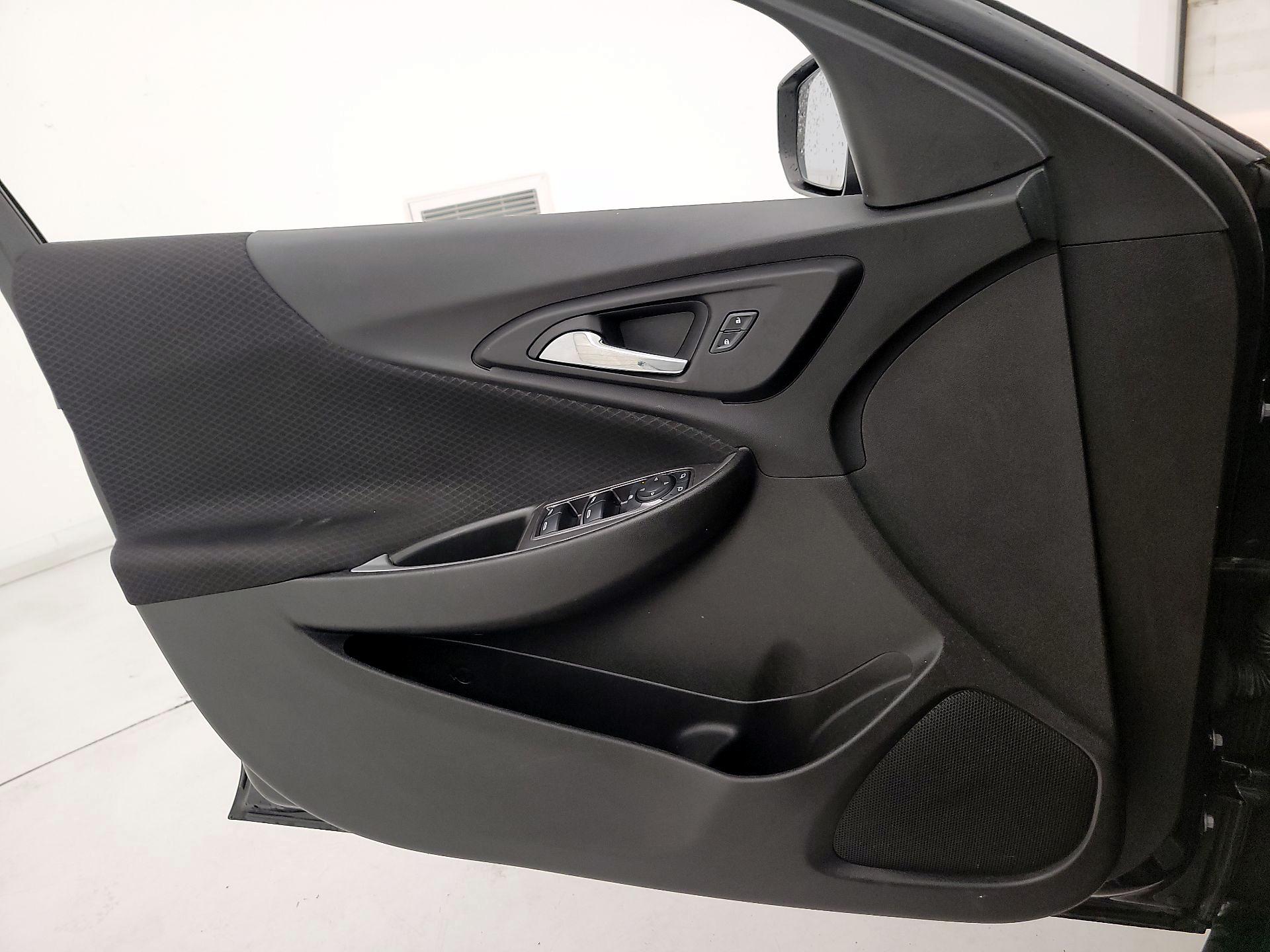 Thumbnail: 2023 Chevrolet Malibu - 10