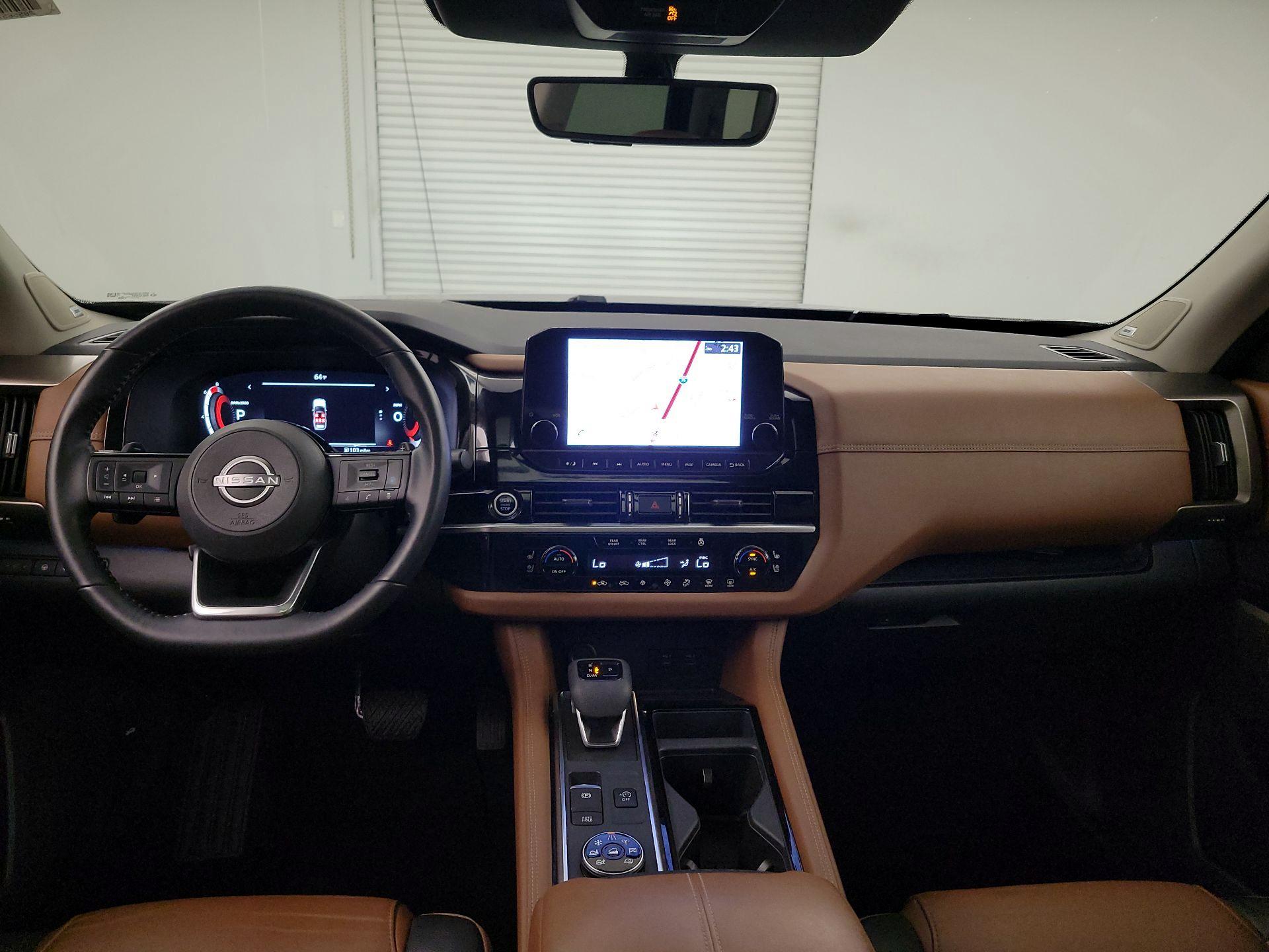 Thumbnail: 2023 Nissan Pathfinder - 9