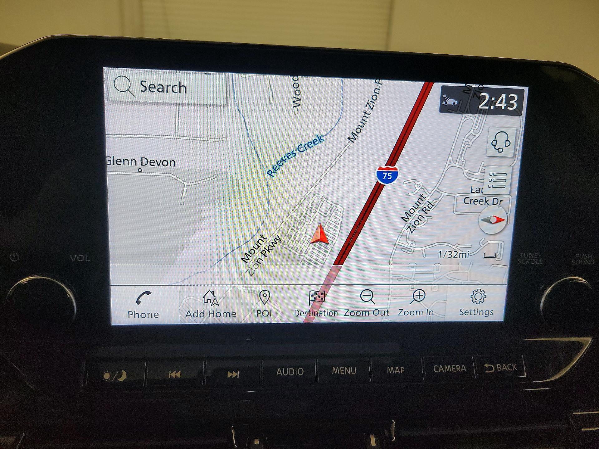 Thumbnail: 2023 Nissan Pathfinder - 14