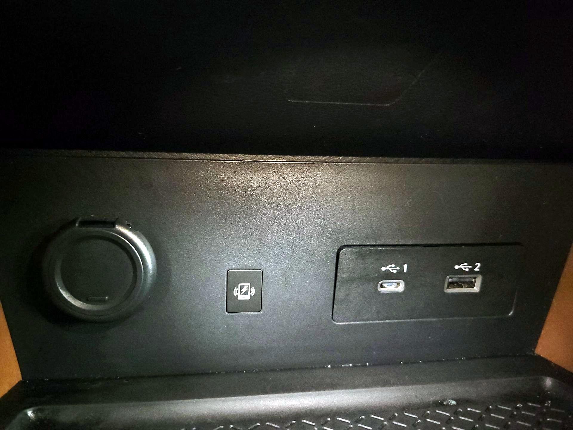 Thumbnail: 2023 Nissan Pathfinder - 19