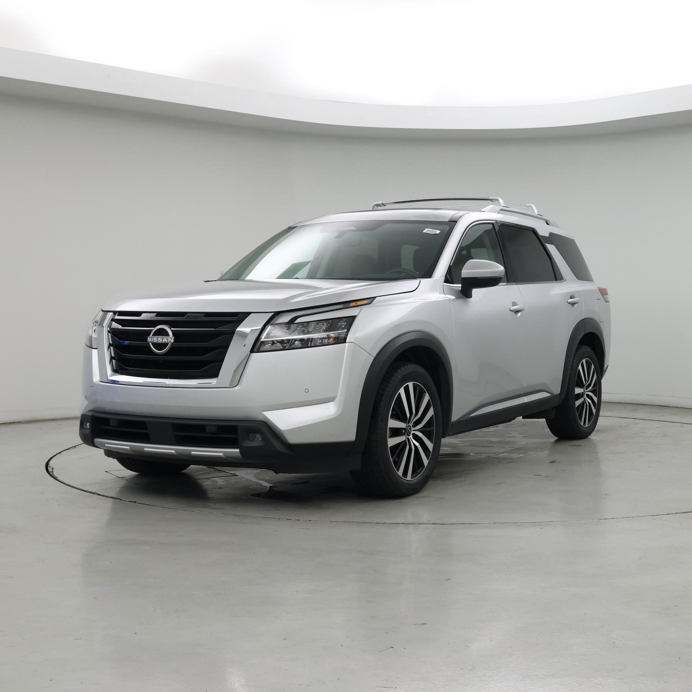 Thumbnail: 2023 Nissan Pathfinder - 4