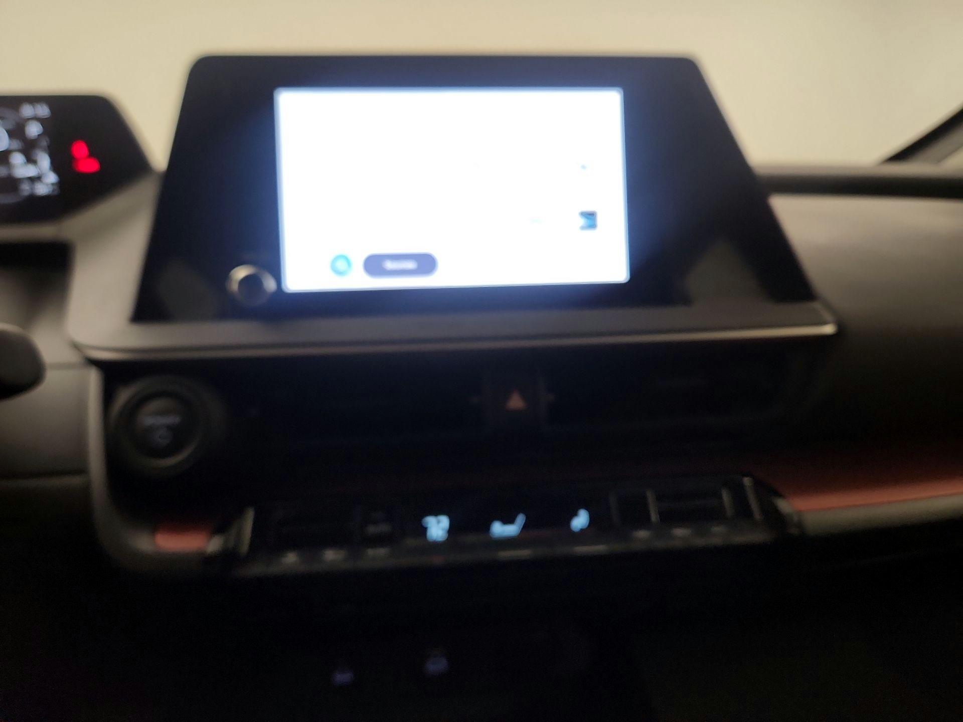 Thumbnail: 2024 Toyota Prius Prime - 12