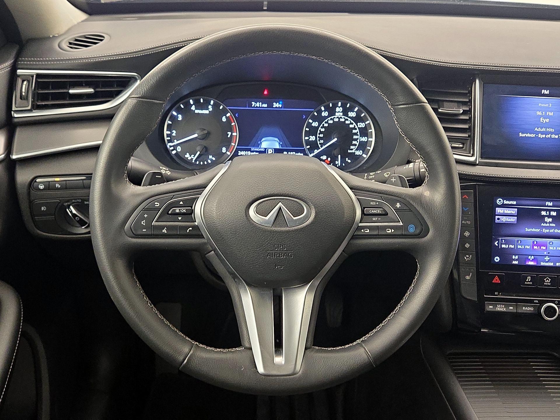 Thumbnail: 2022 INFINITI QX50 - 10