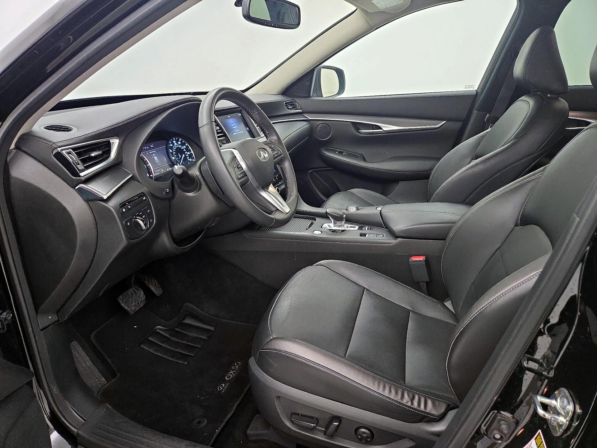 Thumbnail: 2022 INFINITI QX50 - 11