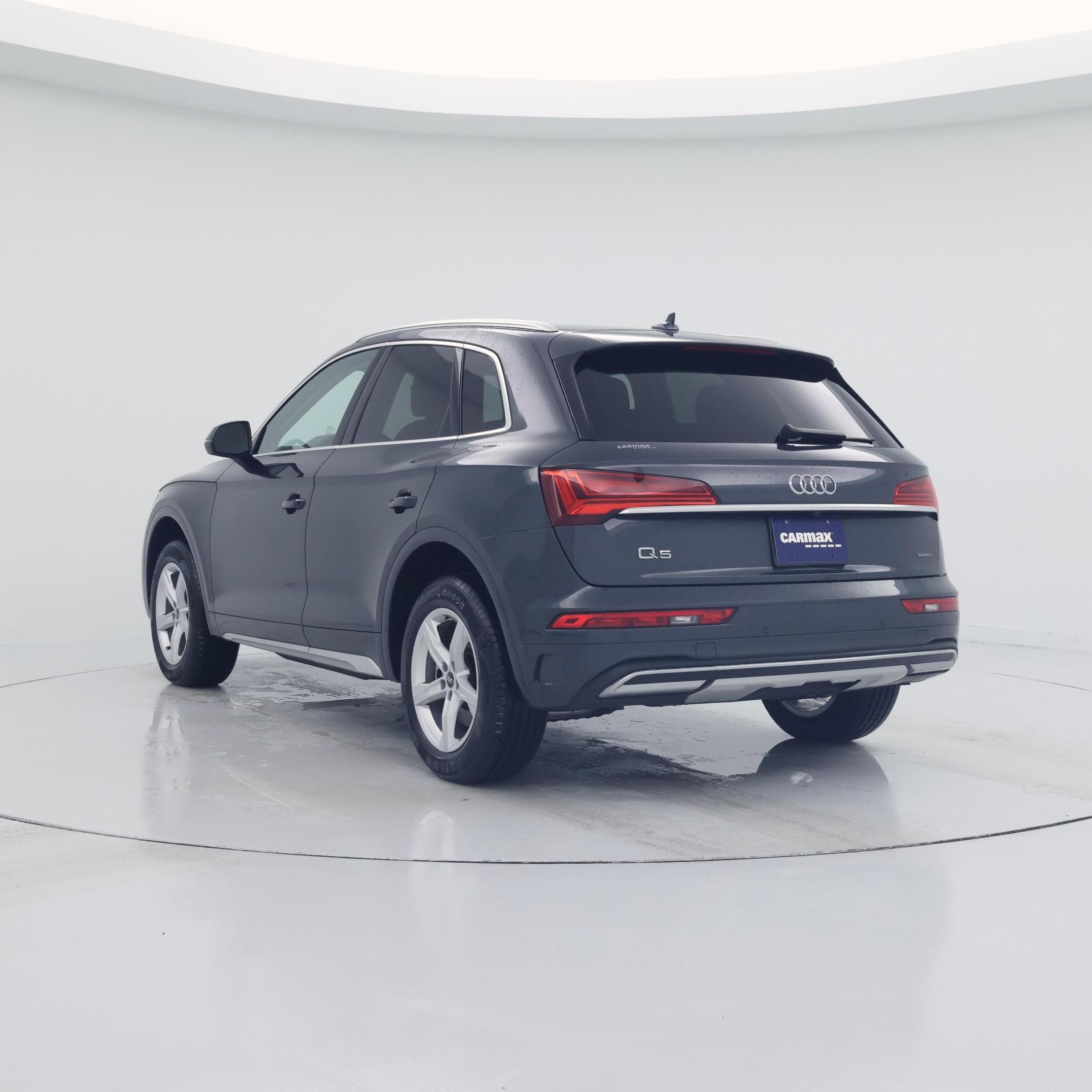 Thumbnail: 2023 Audi Q5 - 2