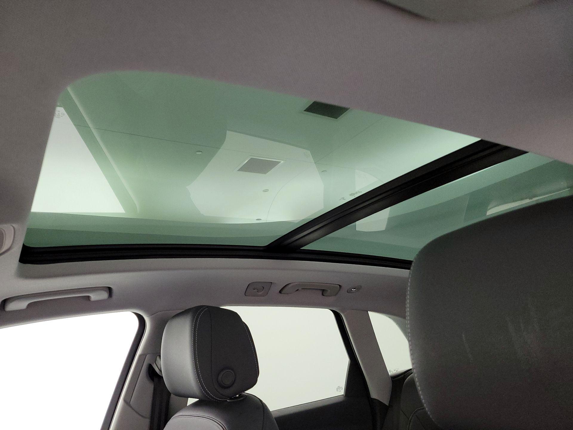 Thumbnail: 2023 Audi Q5 - 19