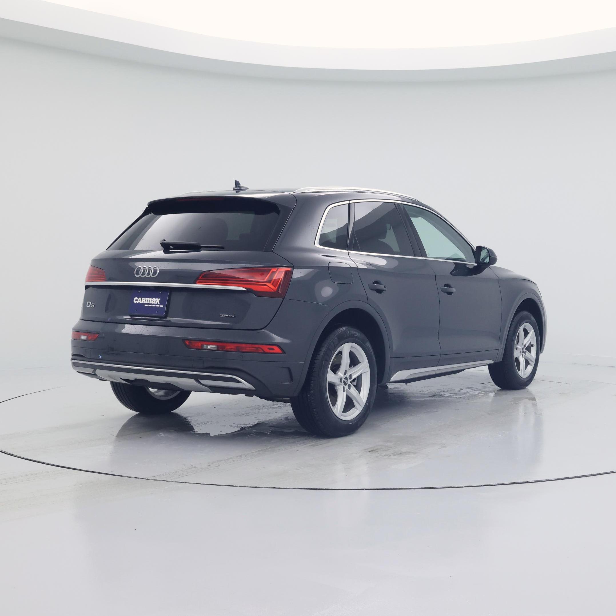 Thumbnail: 2023 Audi Q5 - 8