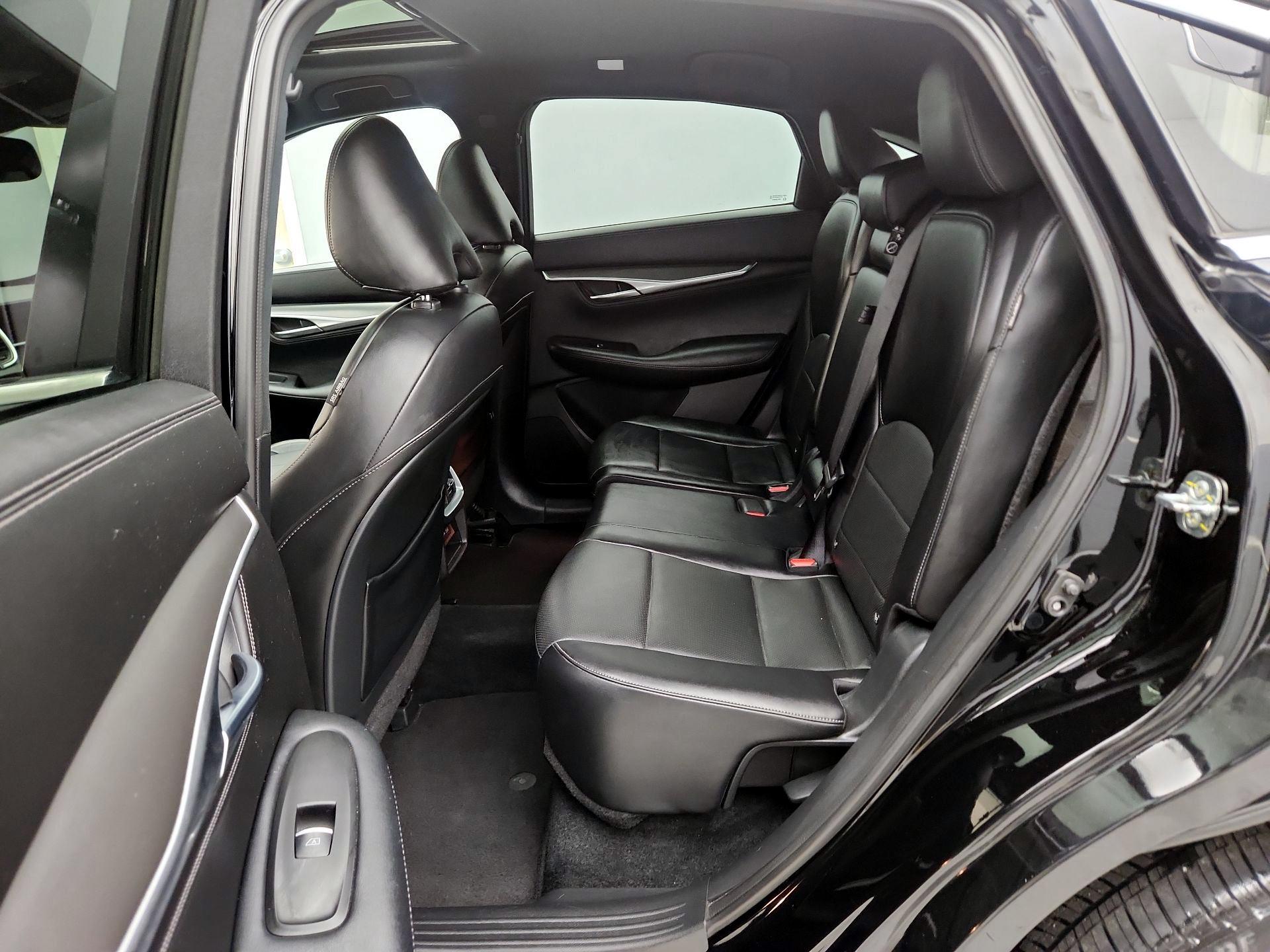 Thumbnail: 2023 INFINITI QX55 - 20