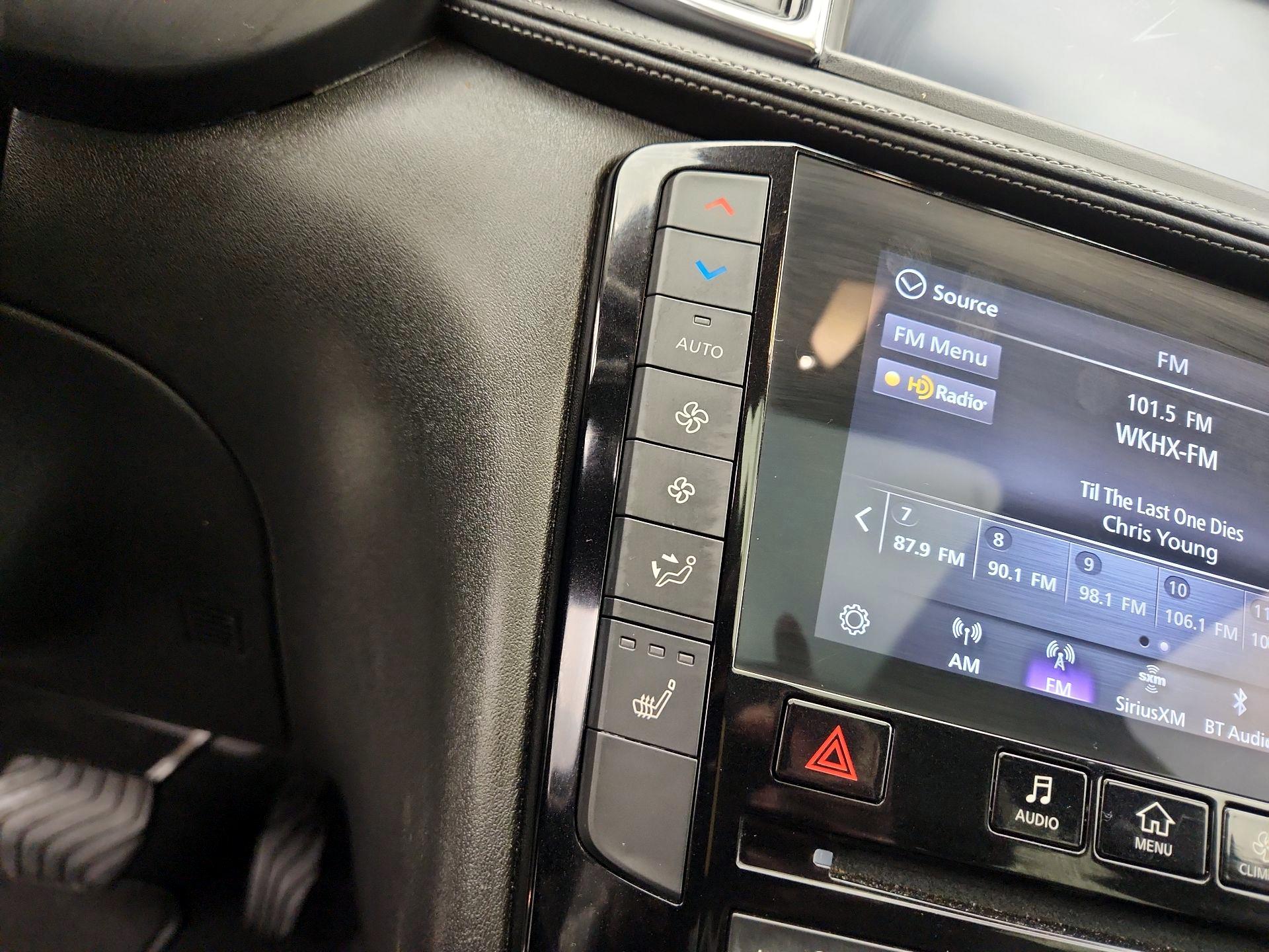 Thumbnail: 2023 INFINITI QX50 - 16