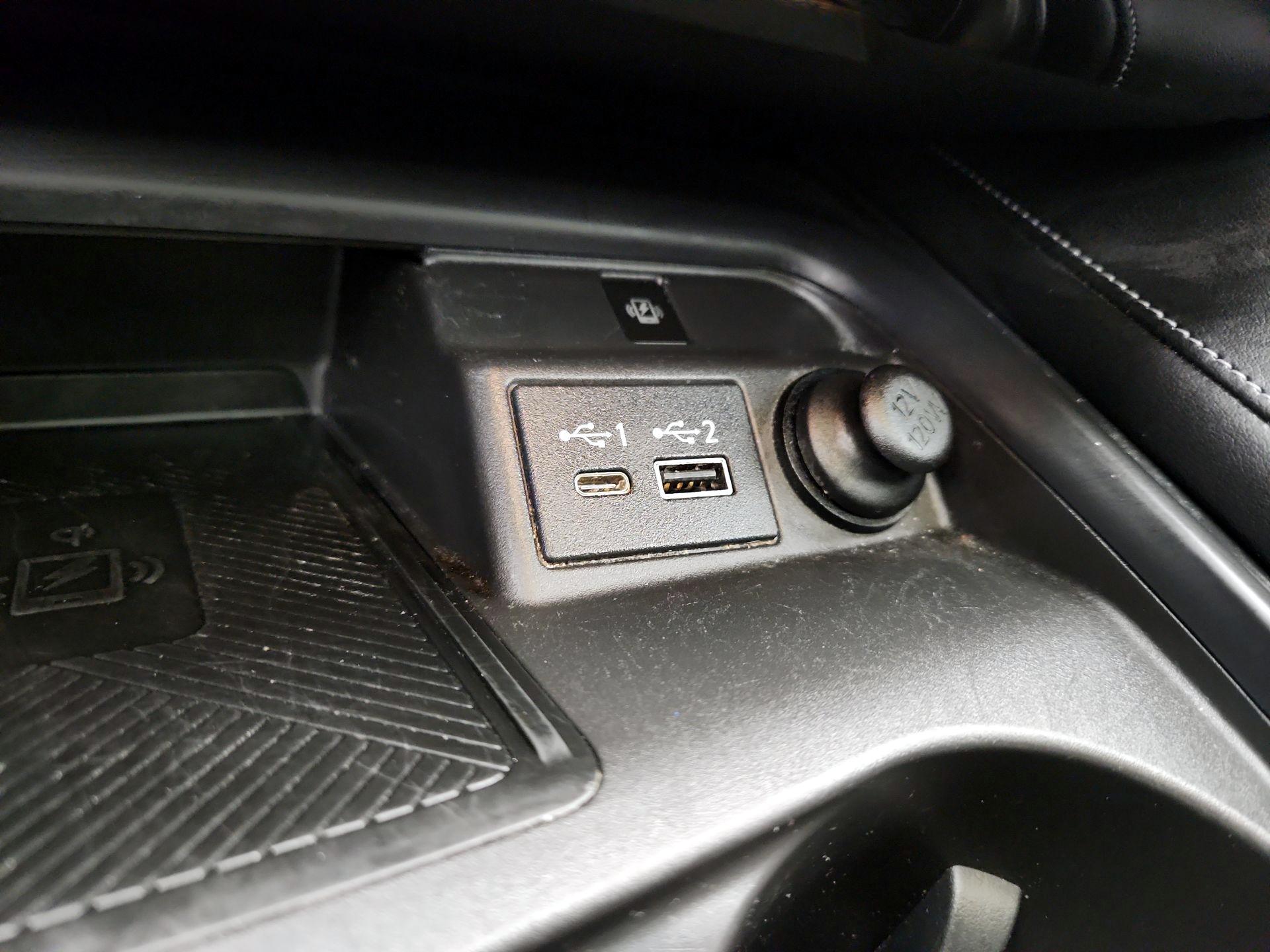 Thumbnail: 2023 INFINITI QX50 - 18