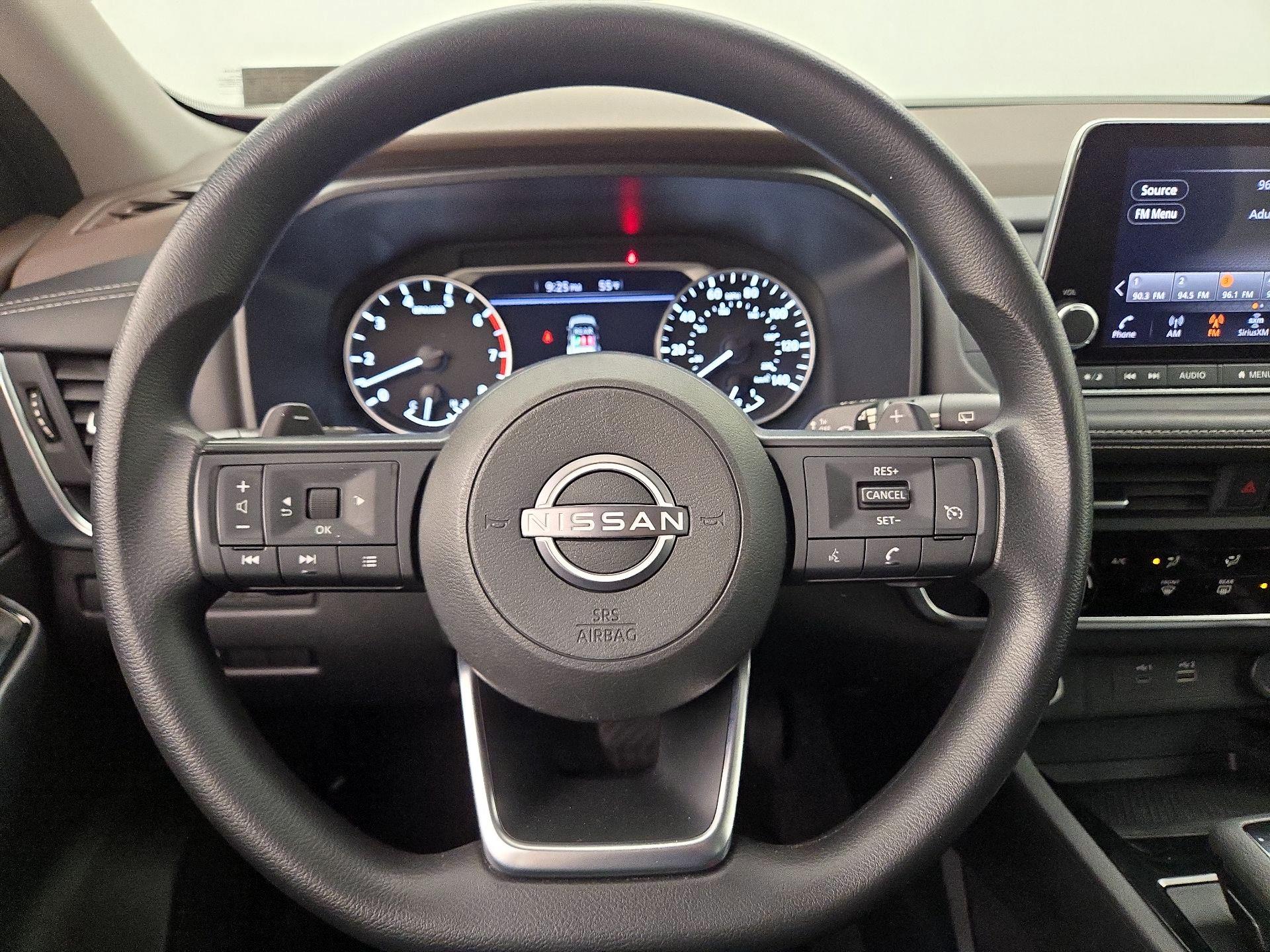 Thumbnail: 2023 Nissan Rogue - 10