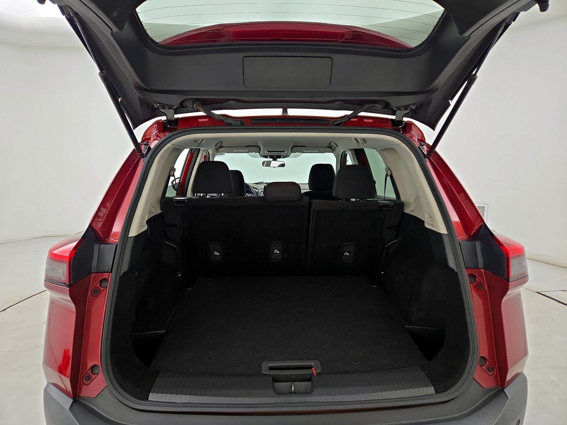 Thumbnail: 2023 Nissan Rogue - 19