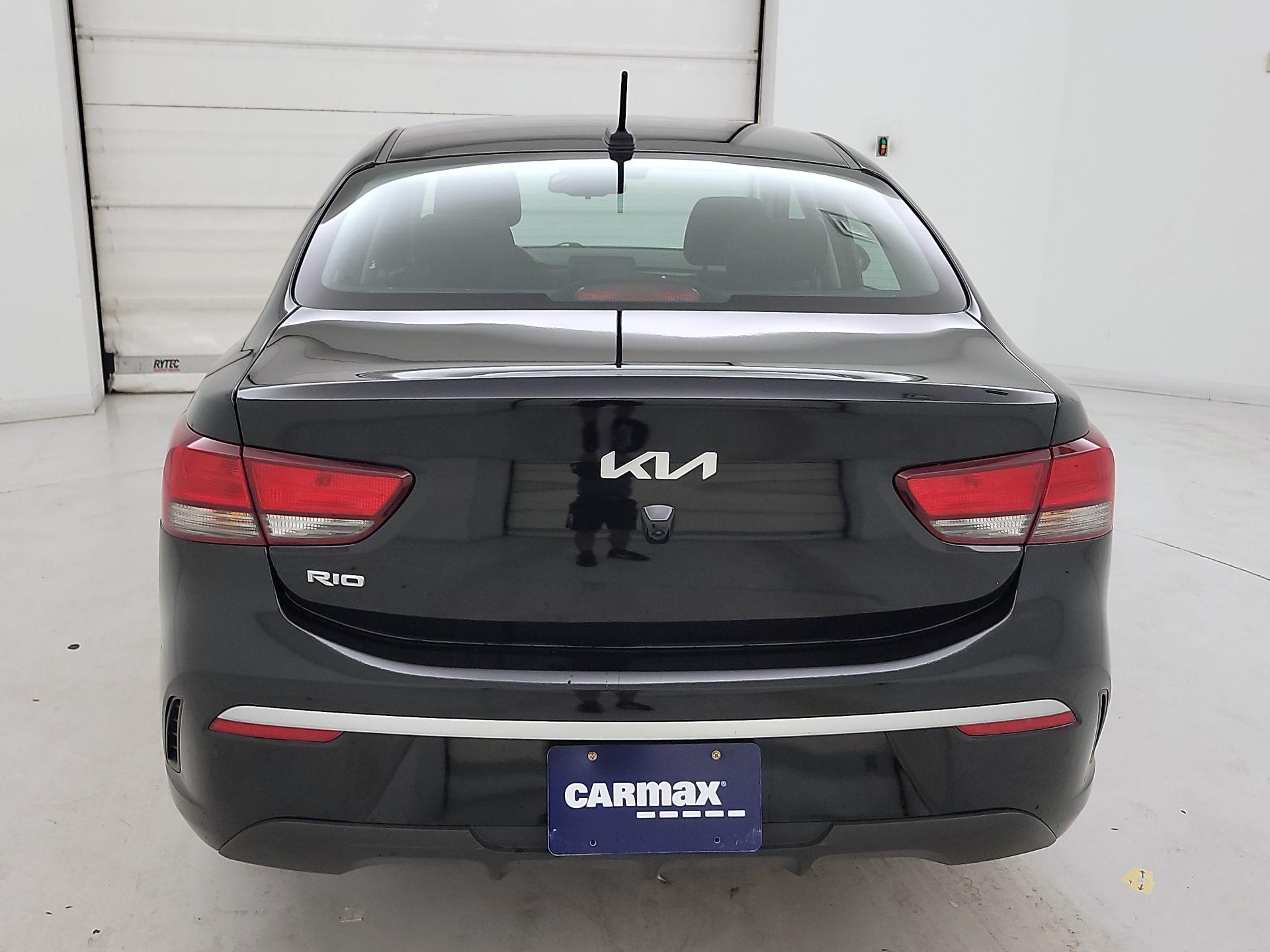 Thumbnail: 2023 Kia Rio - 6