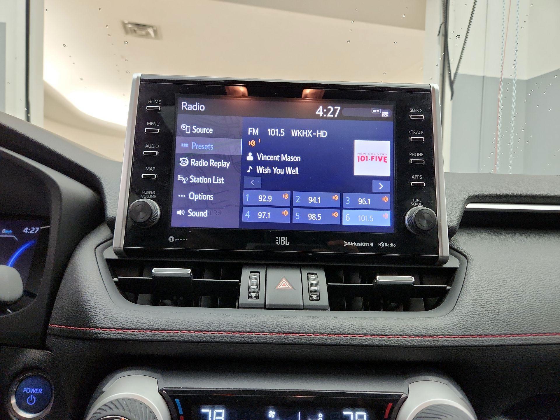 Thumbnail: 2021 Toyota RAV4 - 15