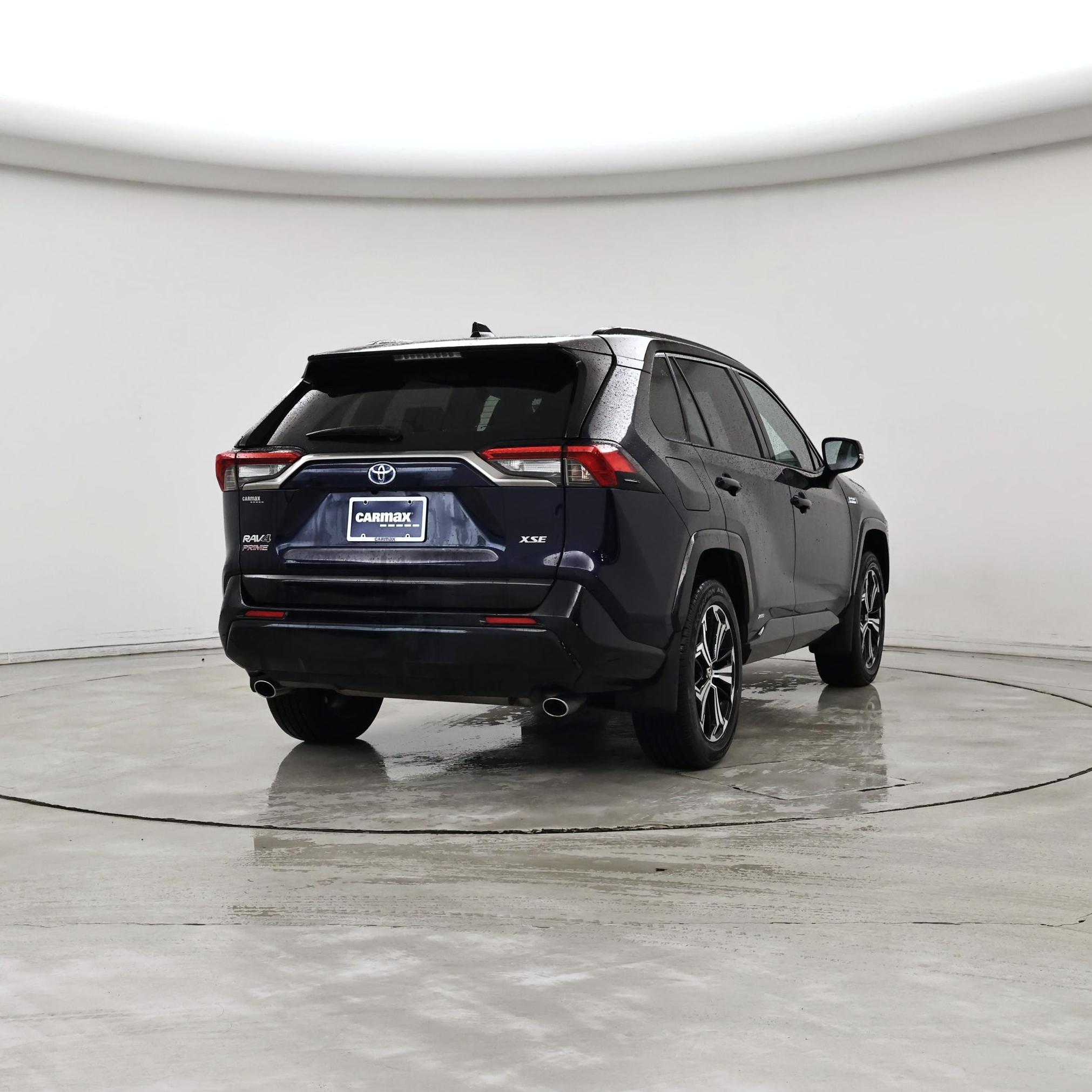 Thumbnail: 2021 Toyota RAV4 - 8