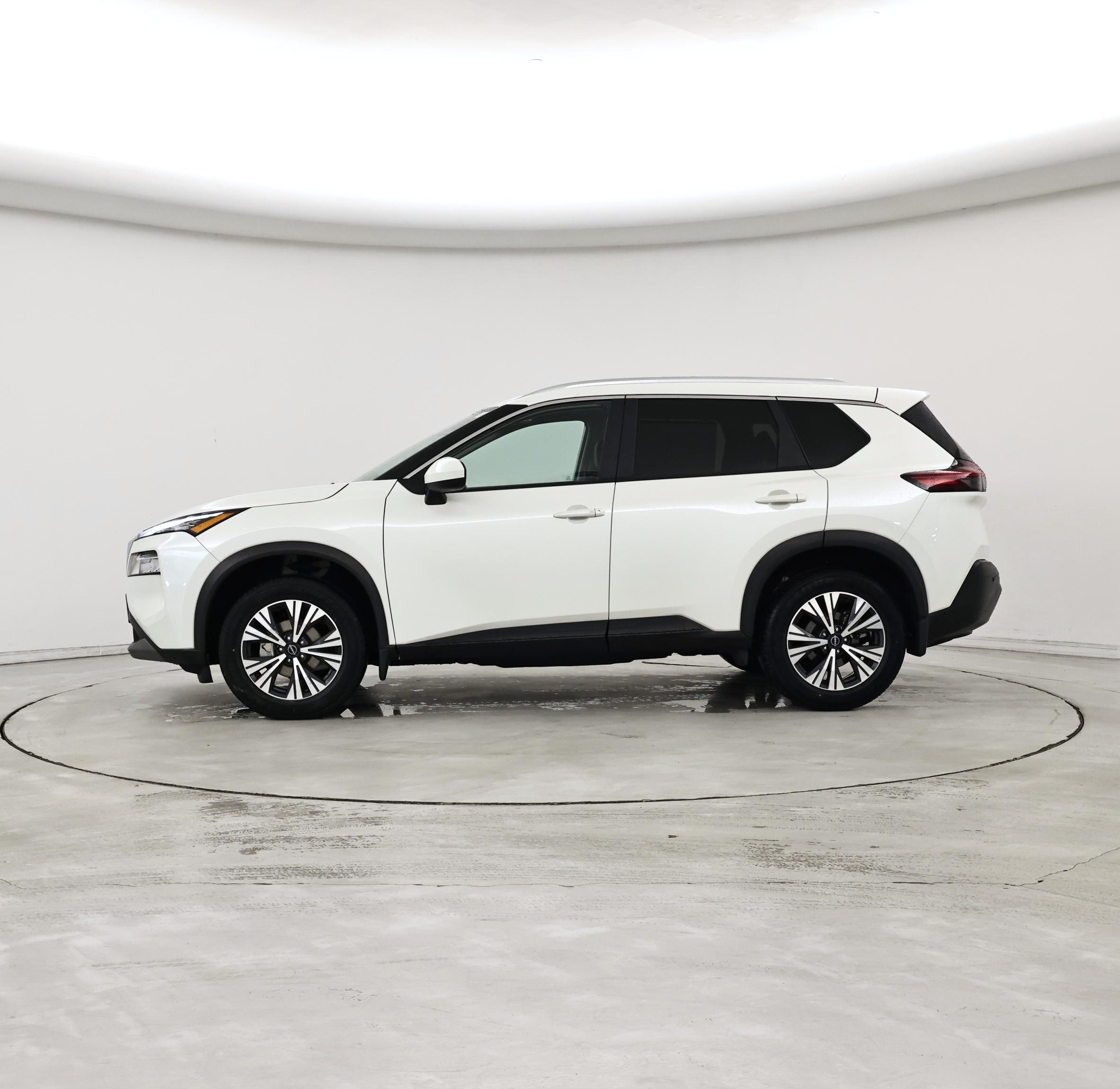 Thumbnail: 2023 Nissan Rogue - 3