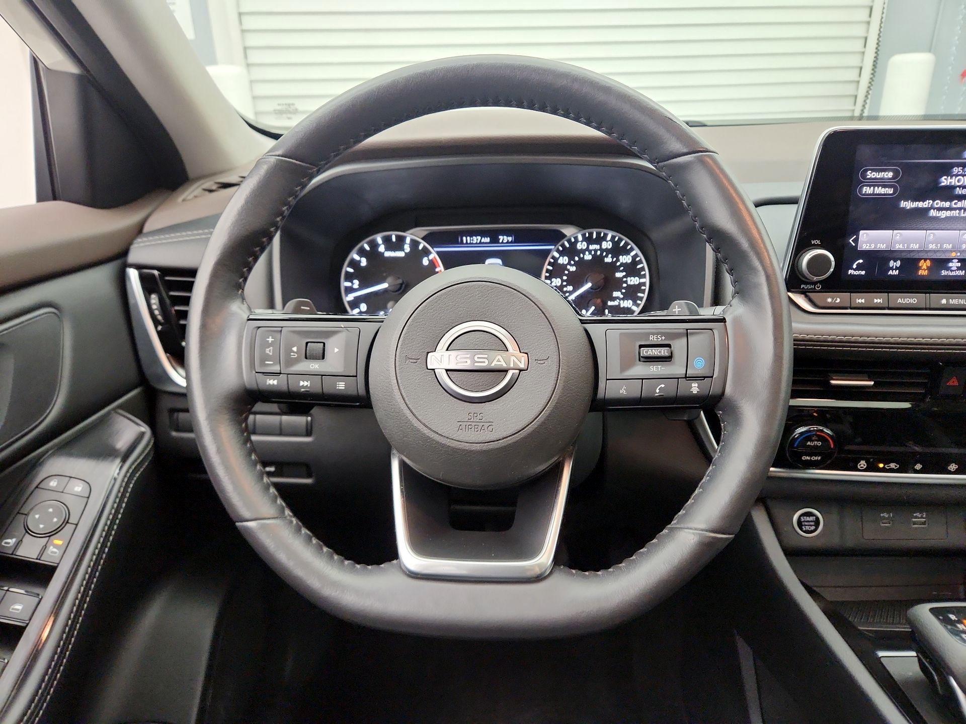 Thumbnail: 2023 Nissan Rogue - 10