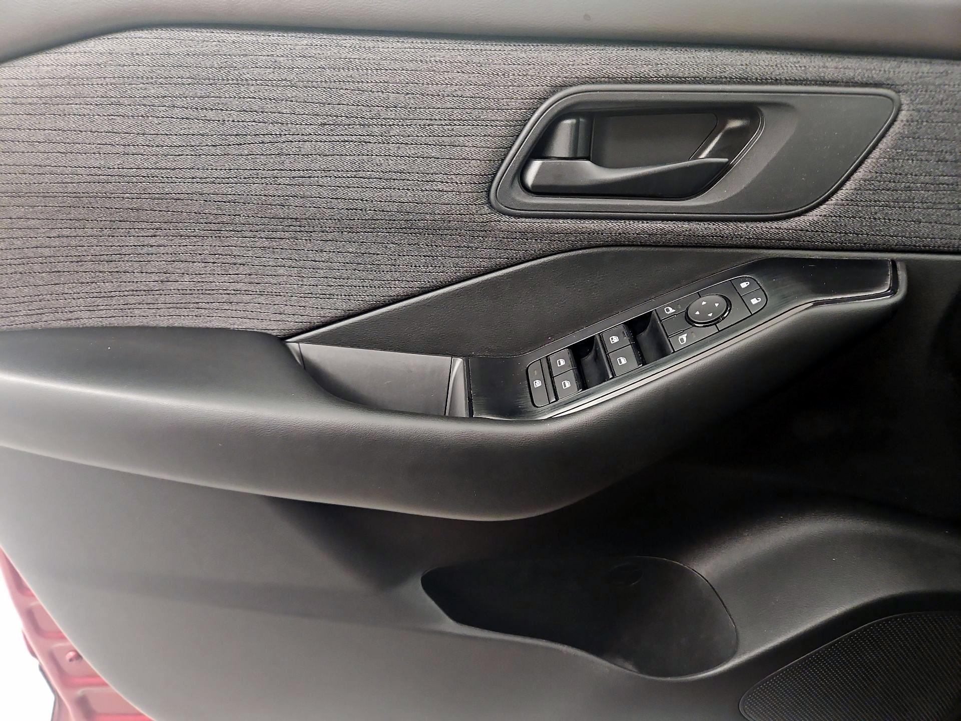 Thumbnail: 2023 Nissan Rogue - 12