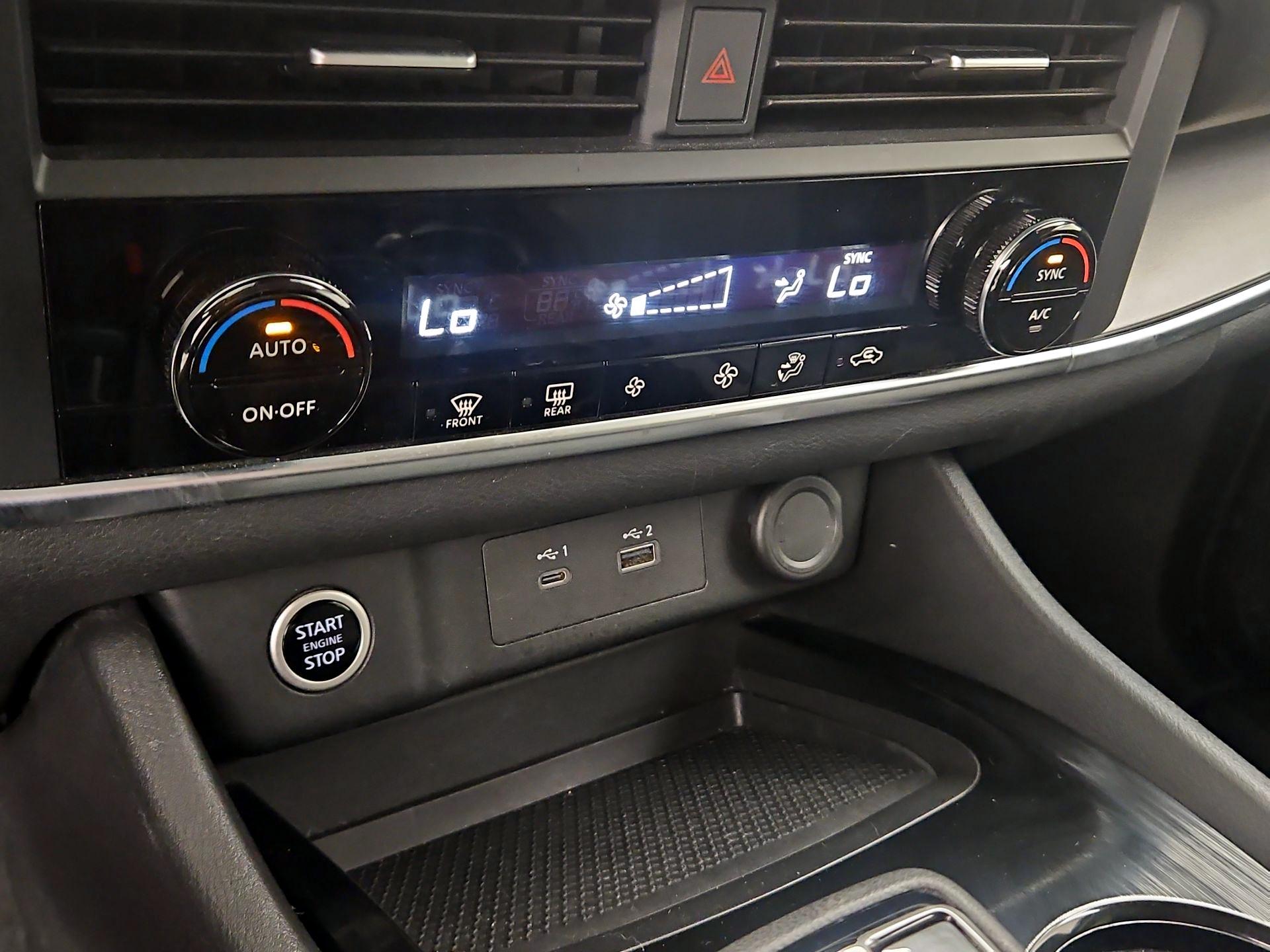 Thumbnail: 2023 Nissan Rogue - 16