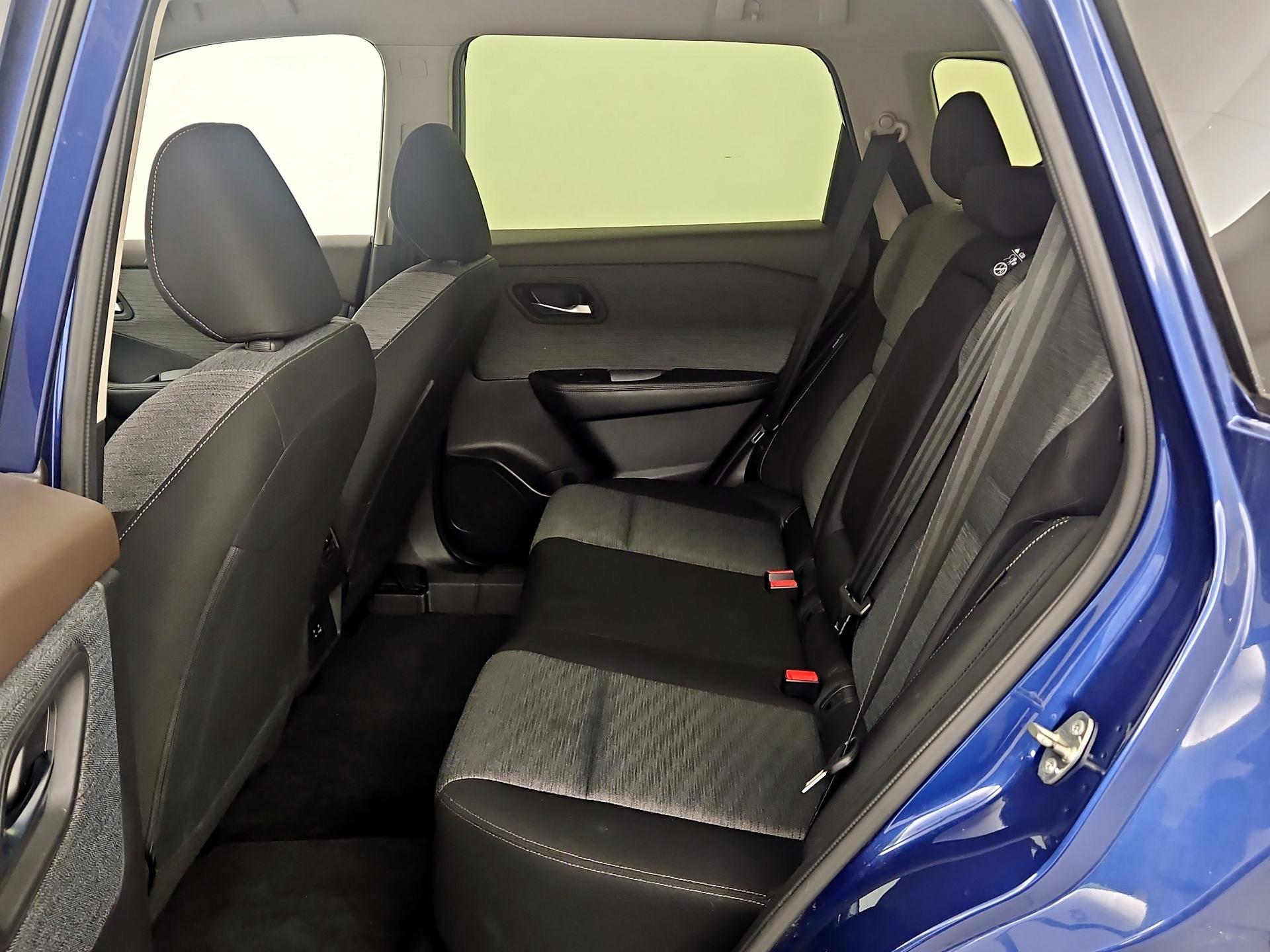 Thumbnail: 2023 Nissan Rogue - 19