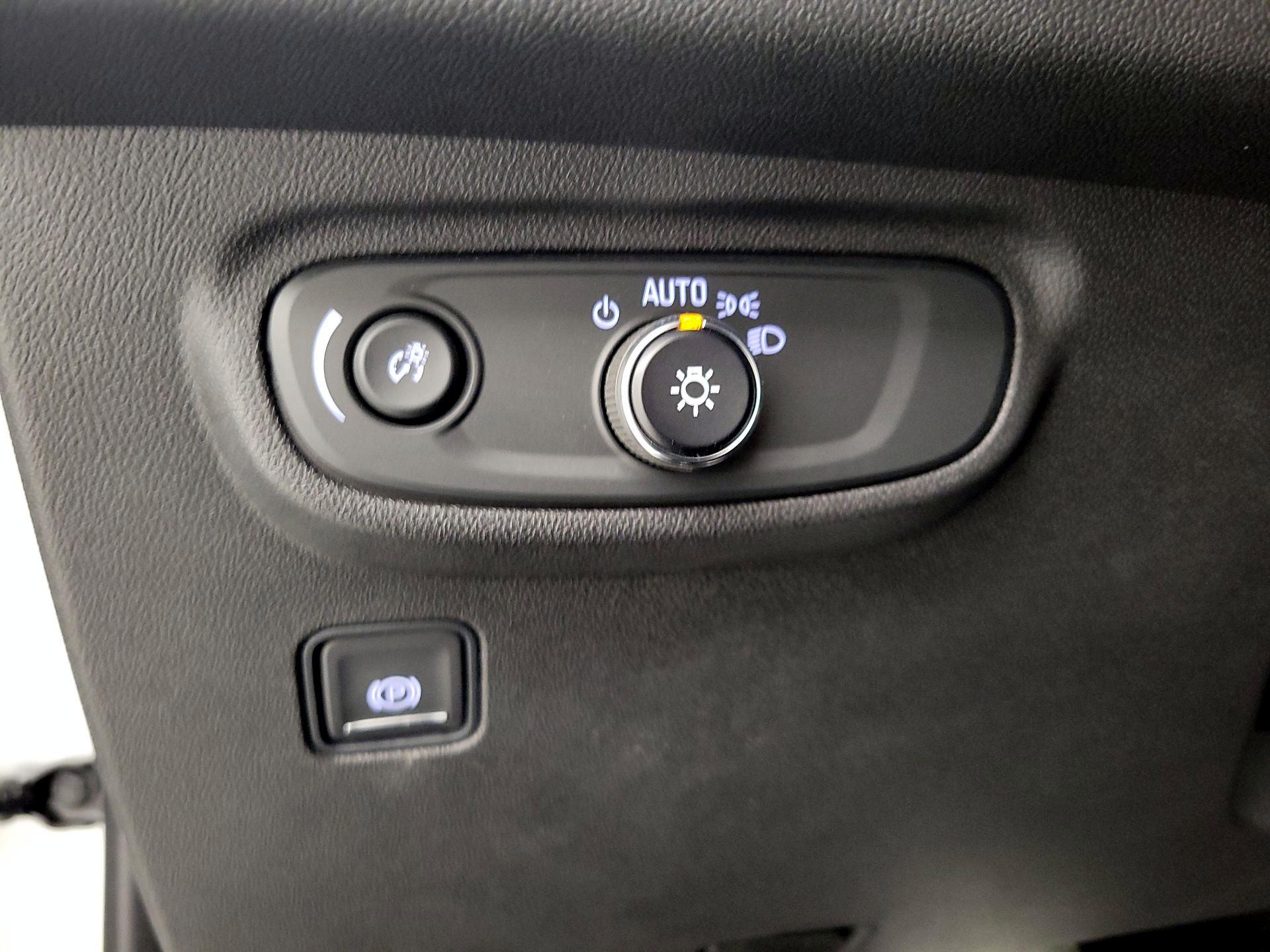 Thumbnail: 2022 GMC Terrain - 13