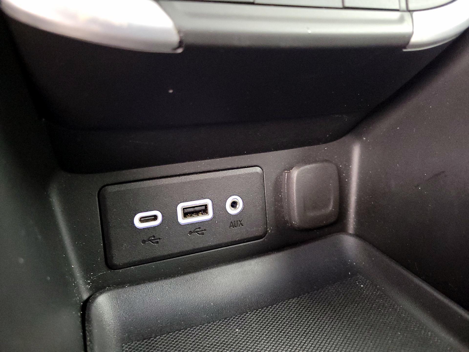 Thumbnail: 2022 GMC Terrain - 19