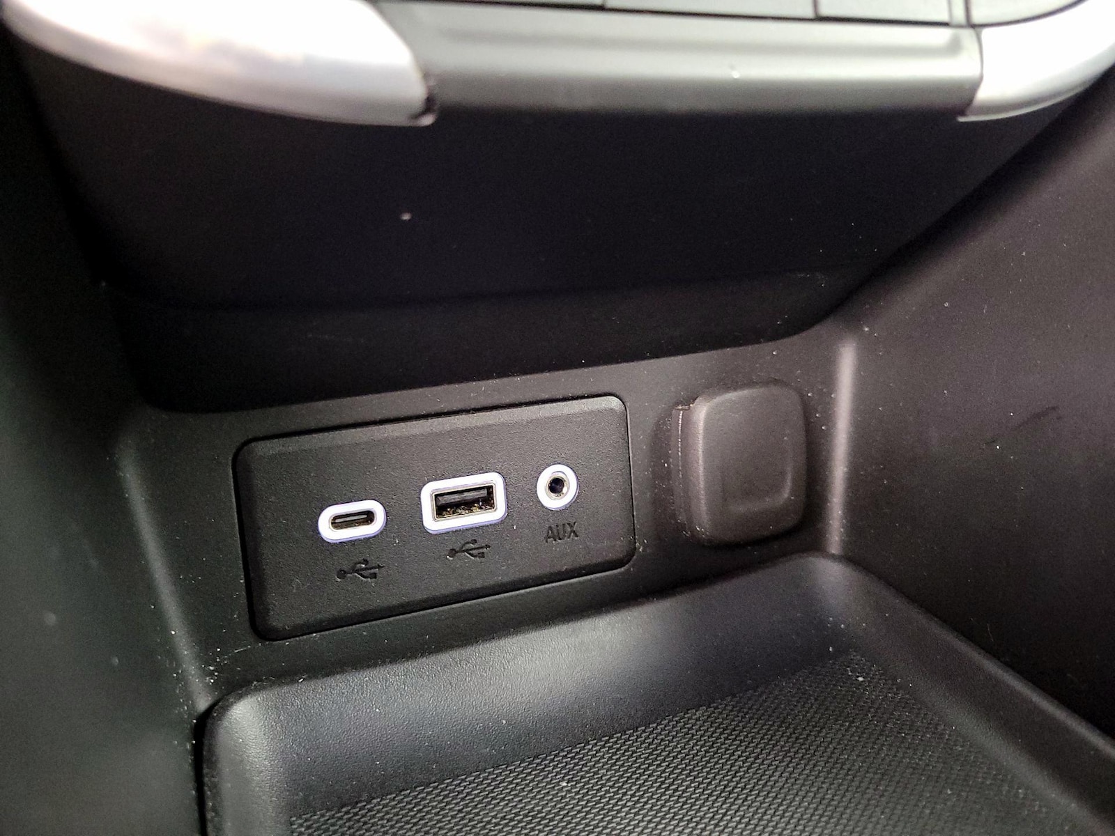 2022 GMC Terrain SLE - Photo 20