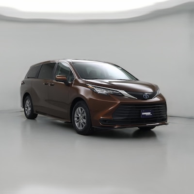 2022 Toyota Sienna Hybrid LE