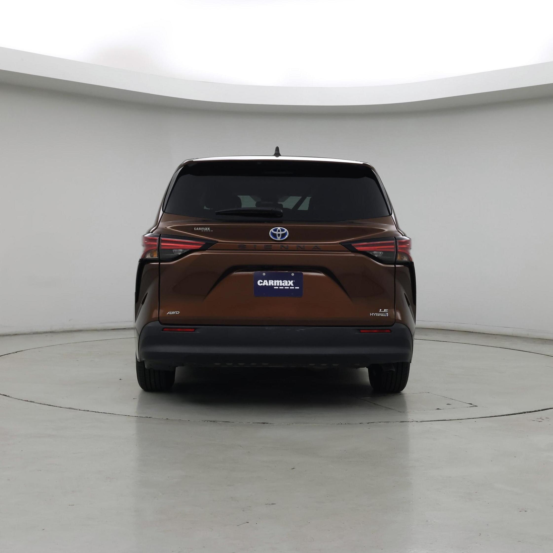 Thumbnail: 2022 Toyota Sienna - 6