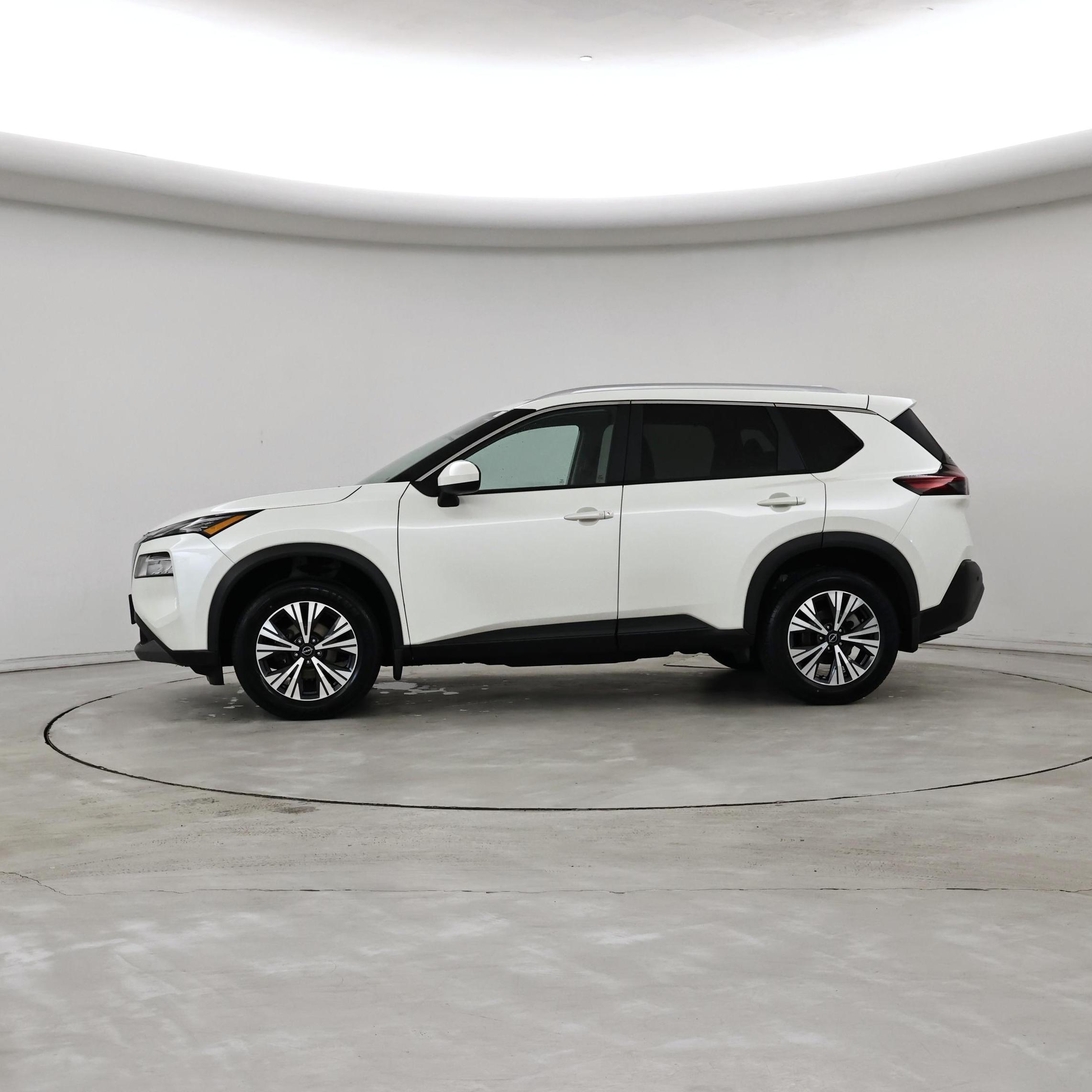 Thumbnail: 2023 Nissan Rogue - 3