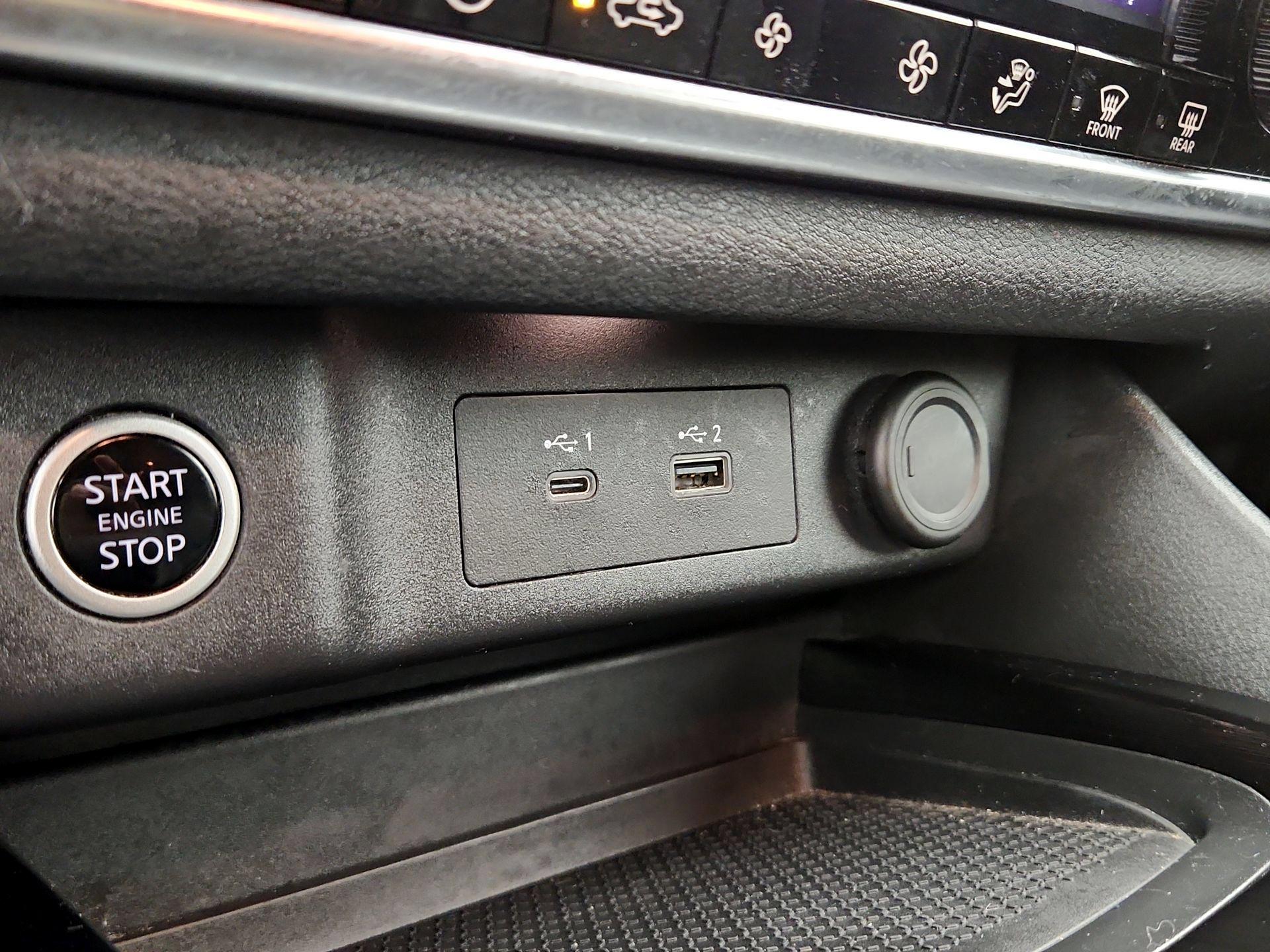 Thumbnail: 2022 Nissan Rogue - 18