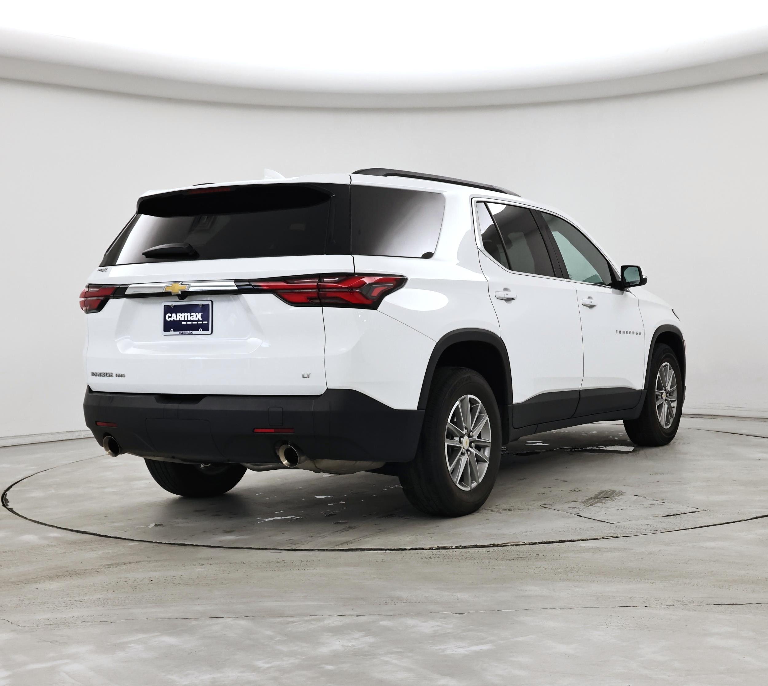 Thumbnail: 2023 Chevrolet Traverse - 8