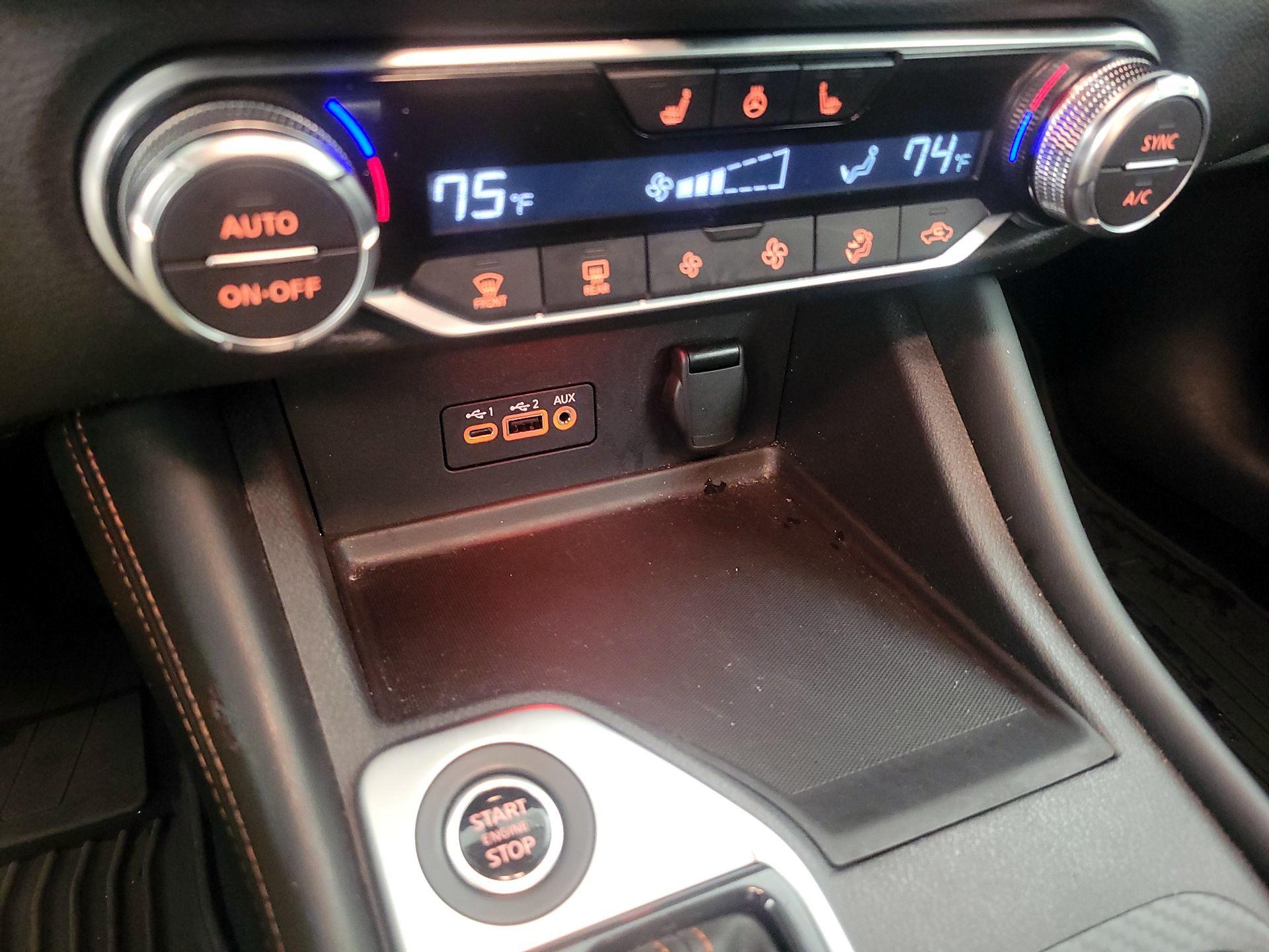 Thumbnail: 2023 Nissan Sentra - 16