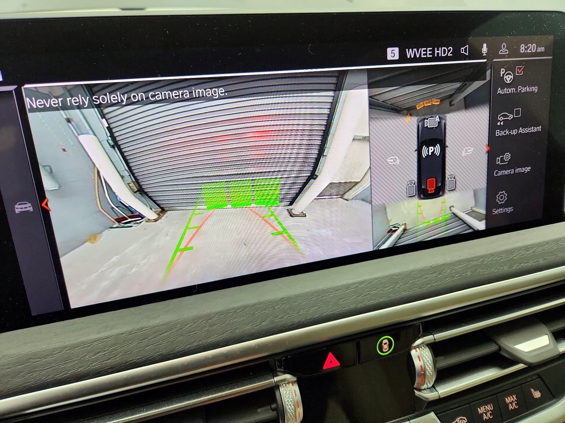 Thumbnail: 2023 BMW X4 - 15