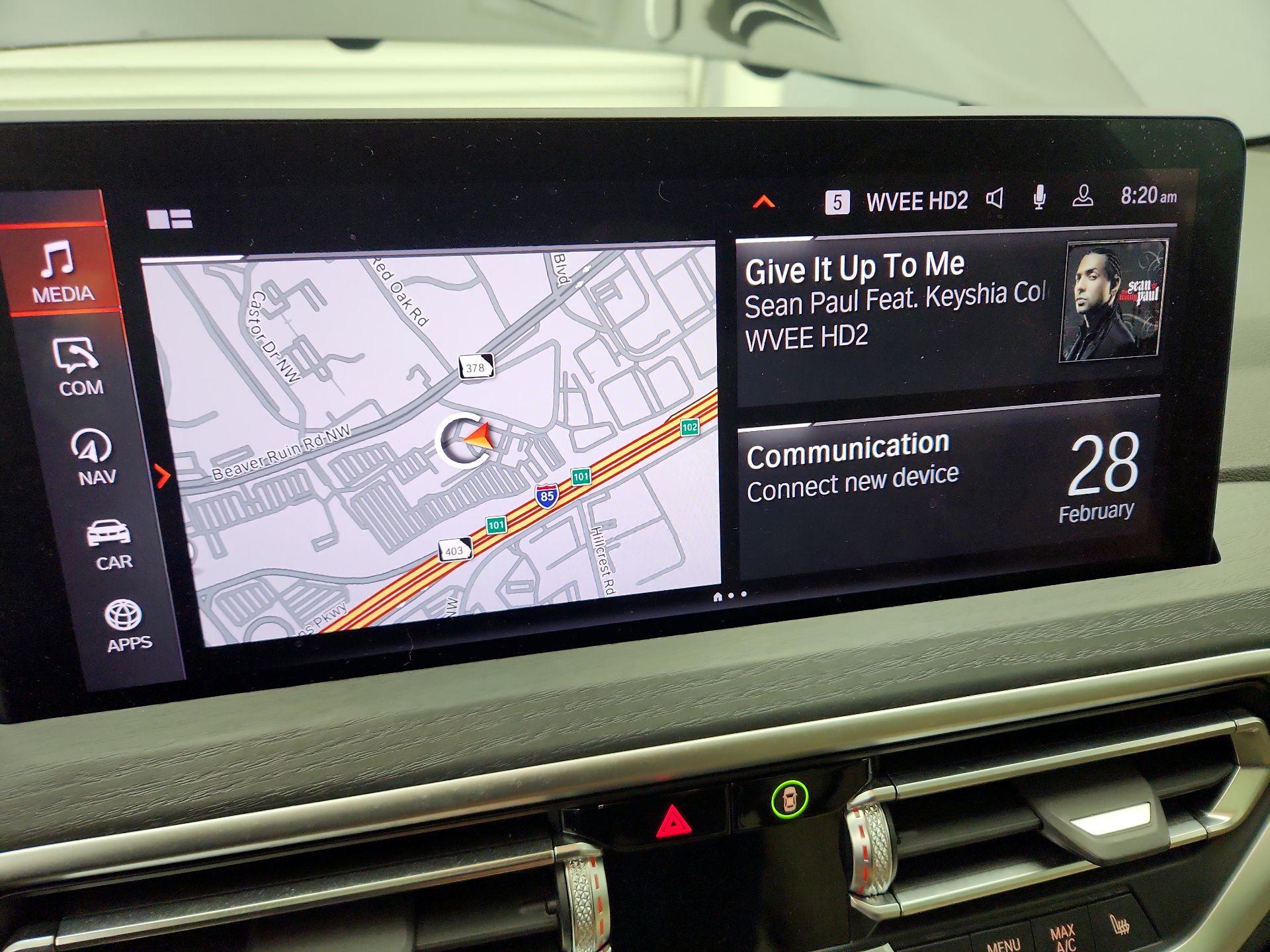 Thumbnail: 2023 BMW X4 - 16