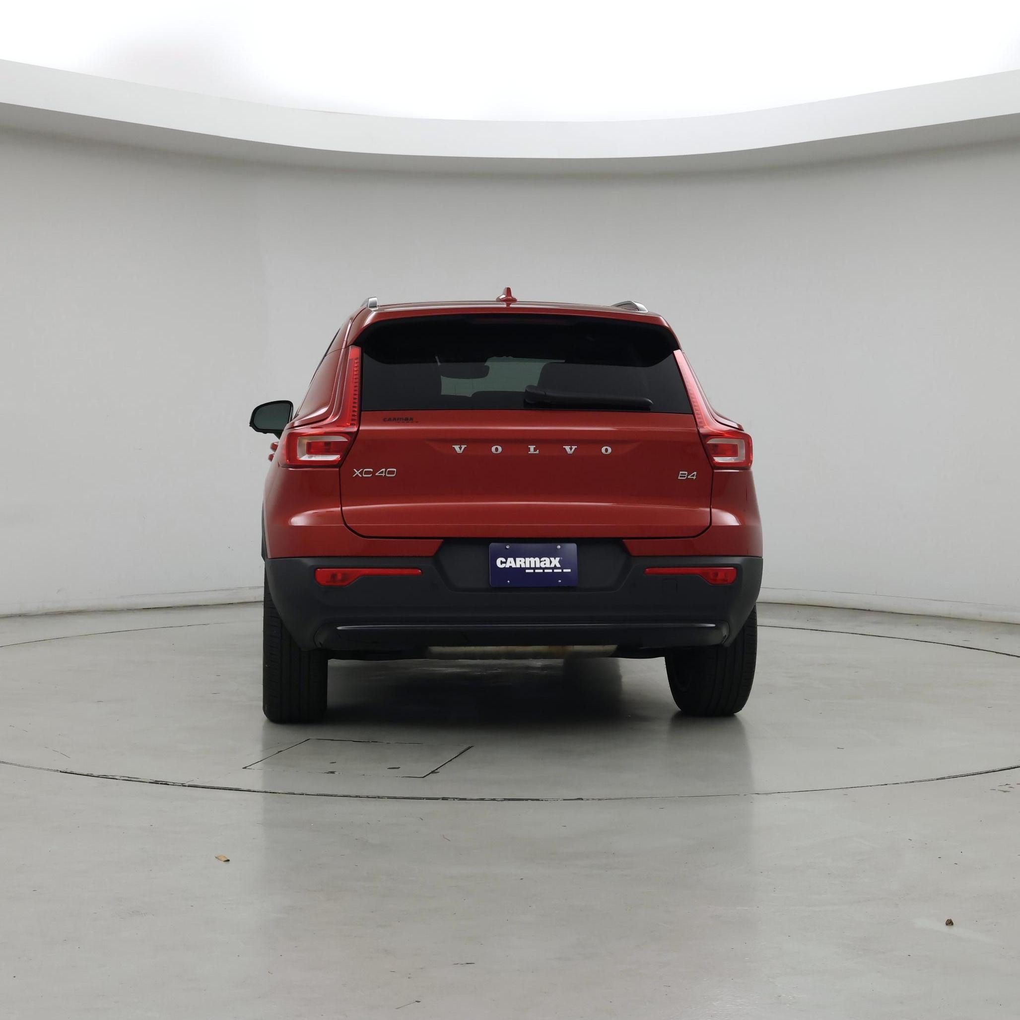 Thumbnail: 2023 Volvo XC40 - 6