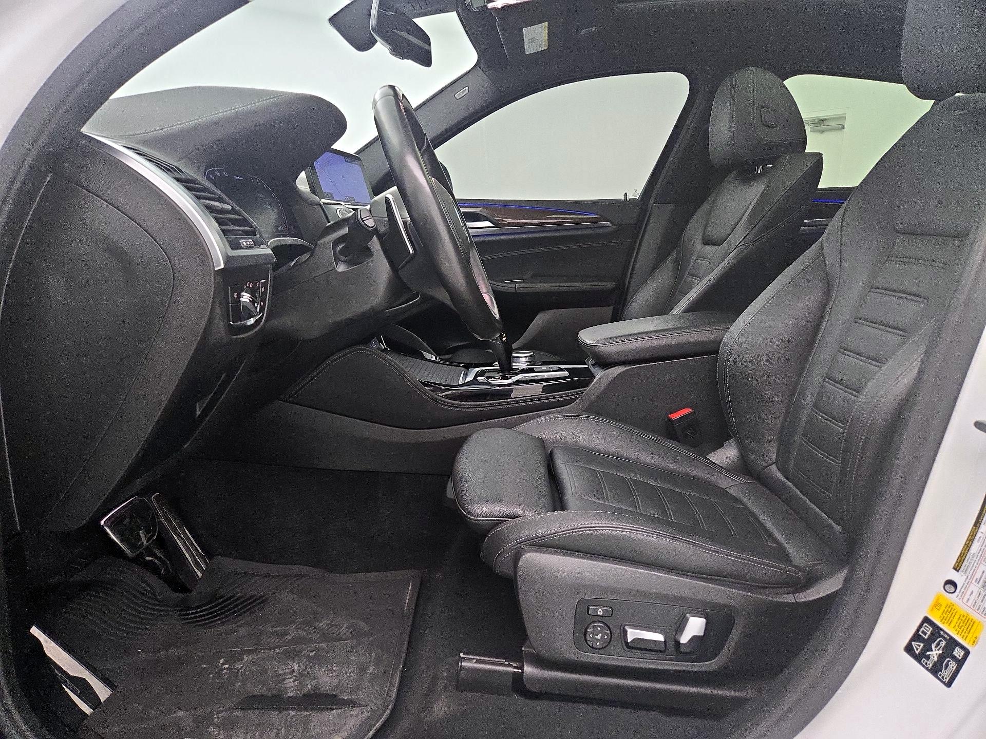 Thumbnail: 2021 BMW X4 - 11