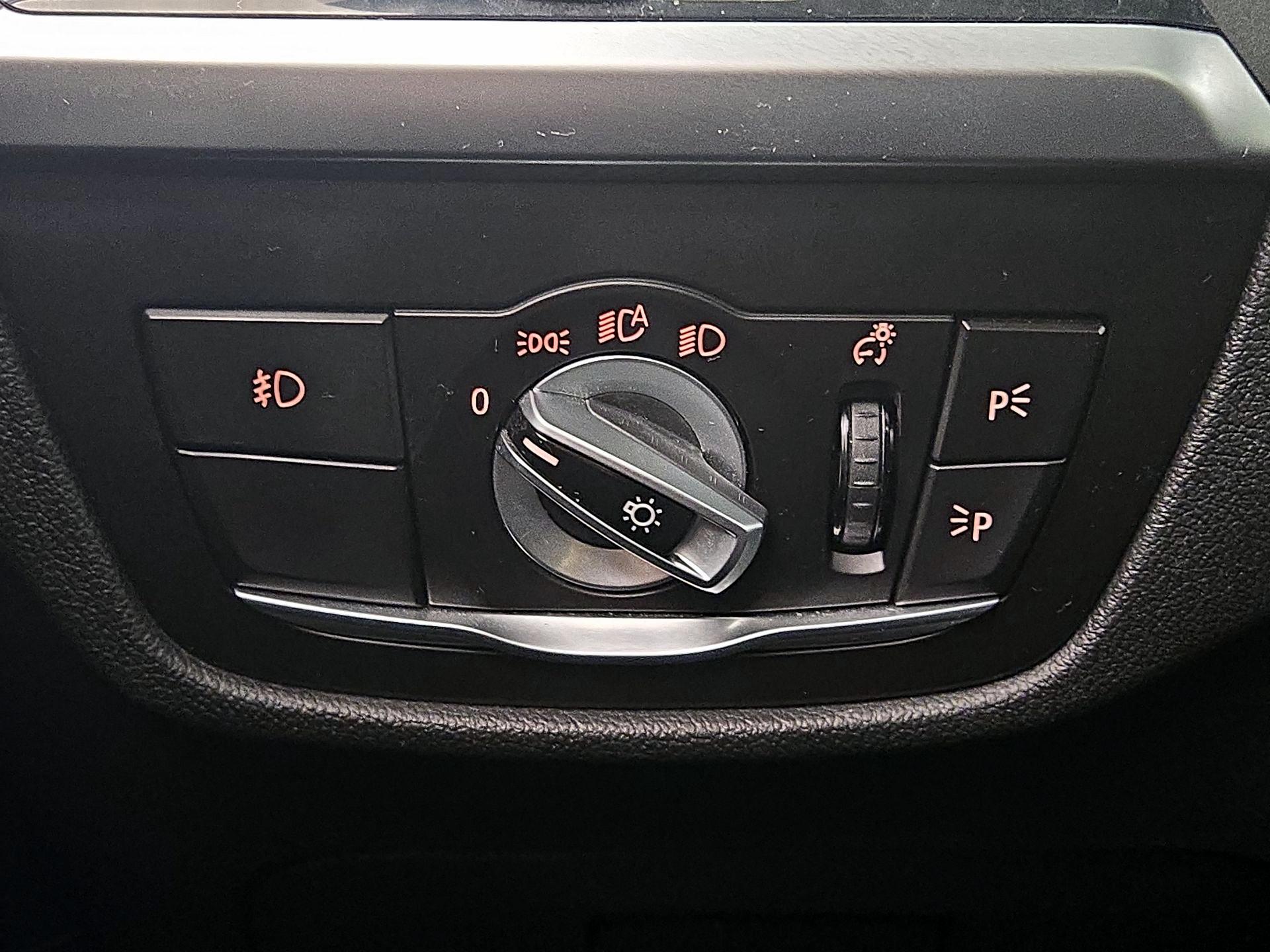 Thumbnail: 2021 BMW X4 - 13