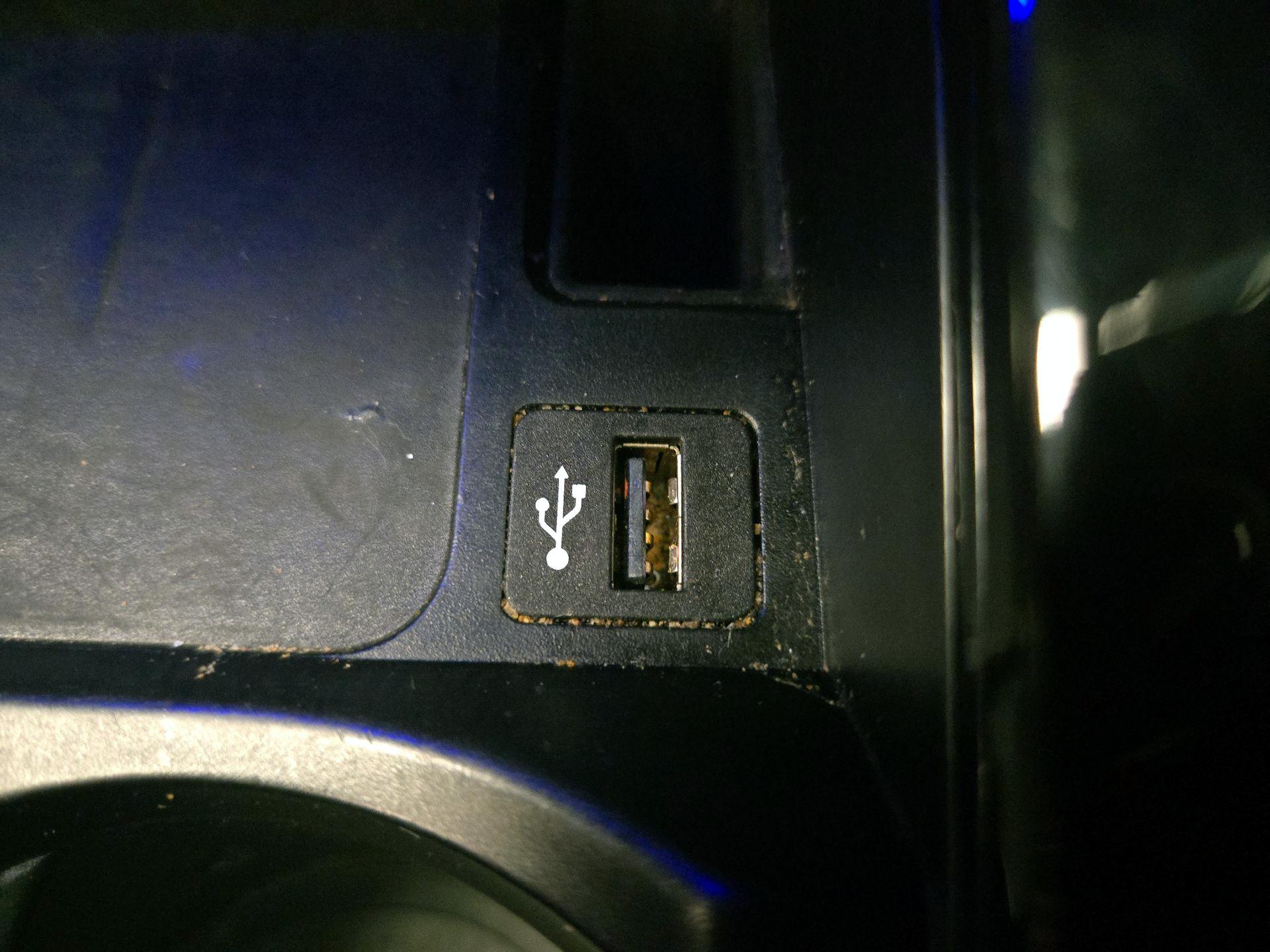 Thumbnail: 2021 BMW X4 - 19