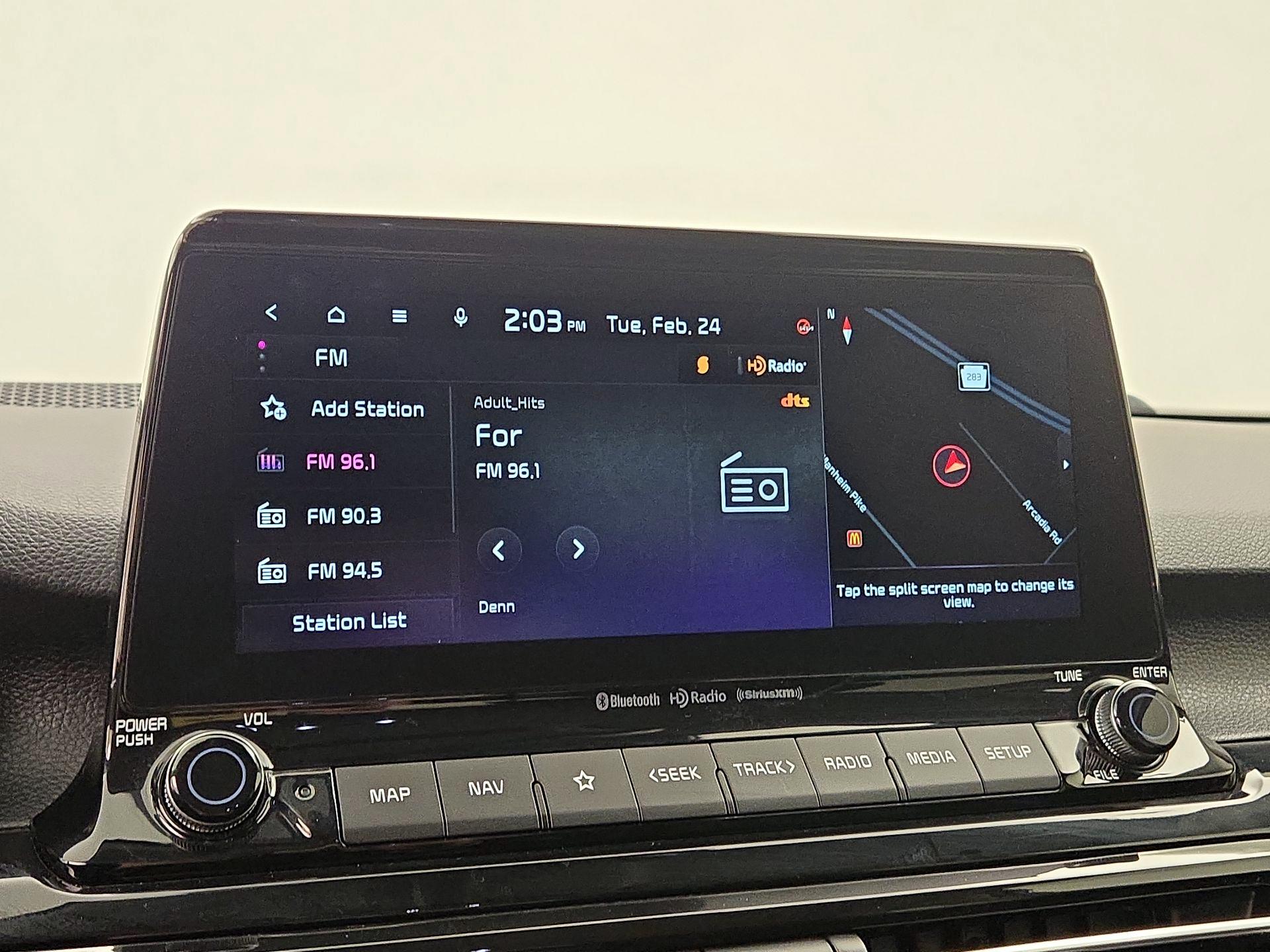 Thumbnail: 2023 Kia Seltos - 16