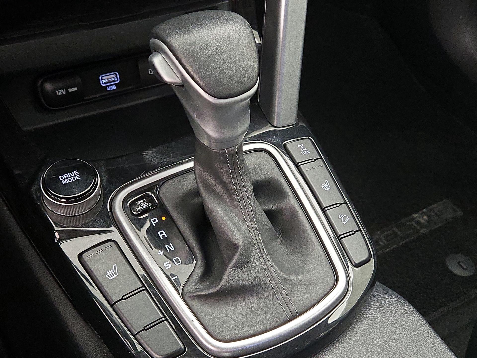 Thumbnail: 2023 Kia Seltos - 18