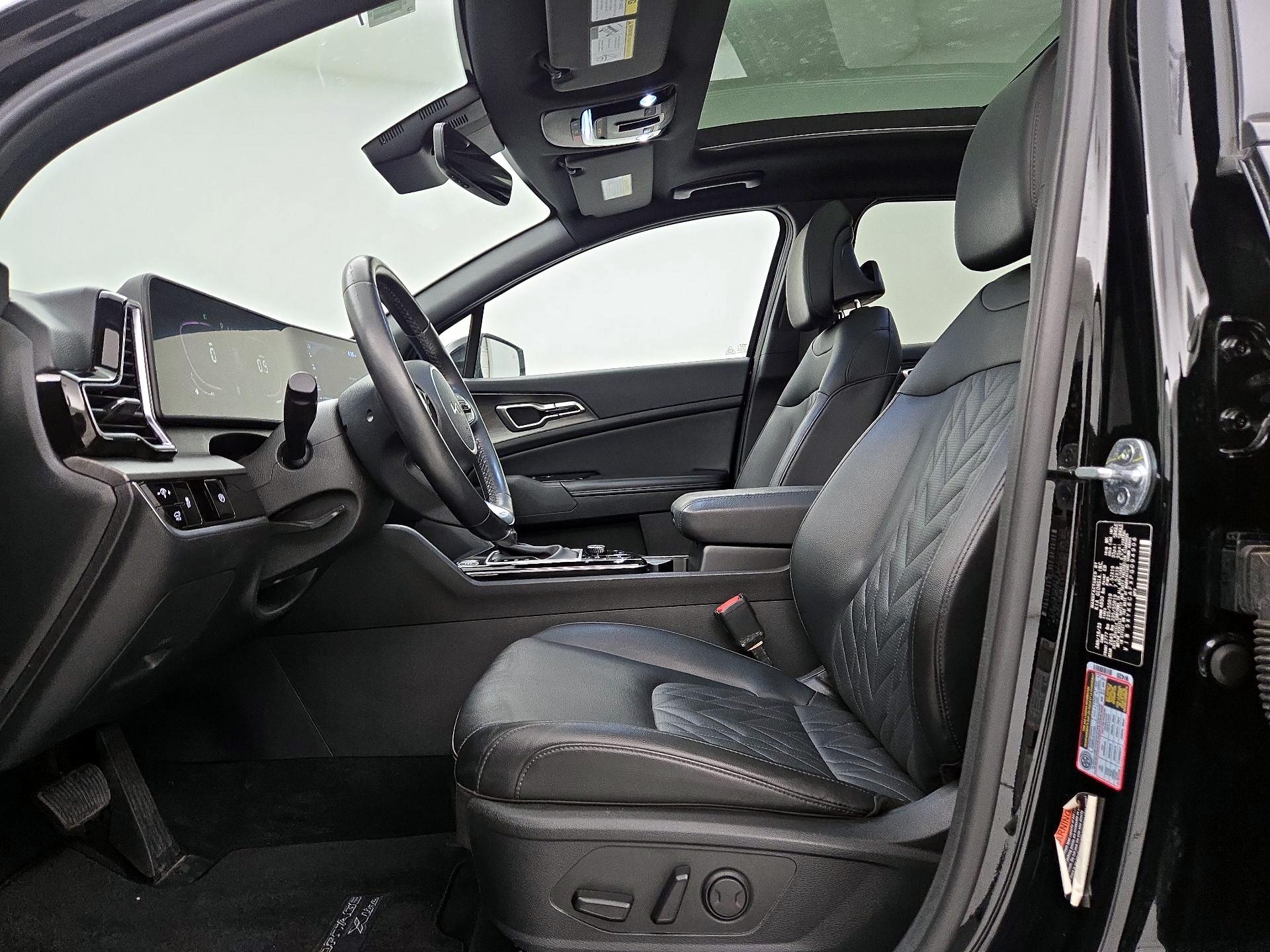 Thumbnail: 2023 Kia Sportage - 11